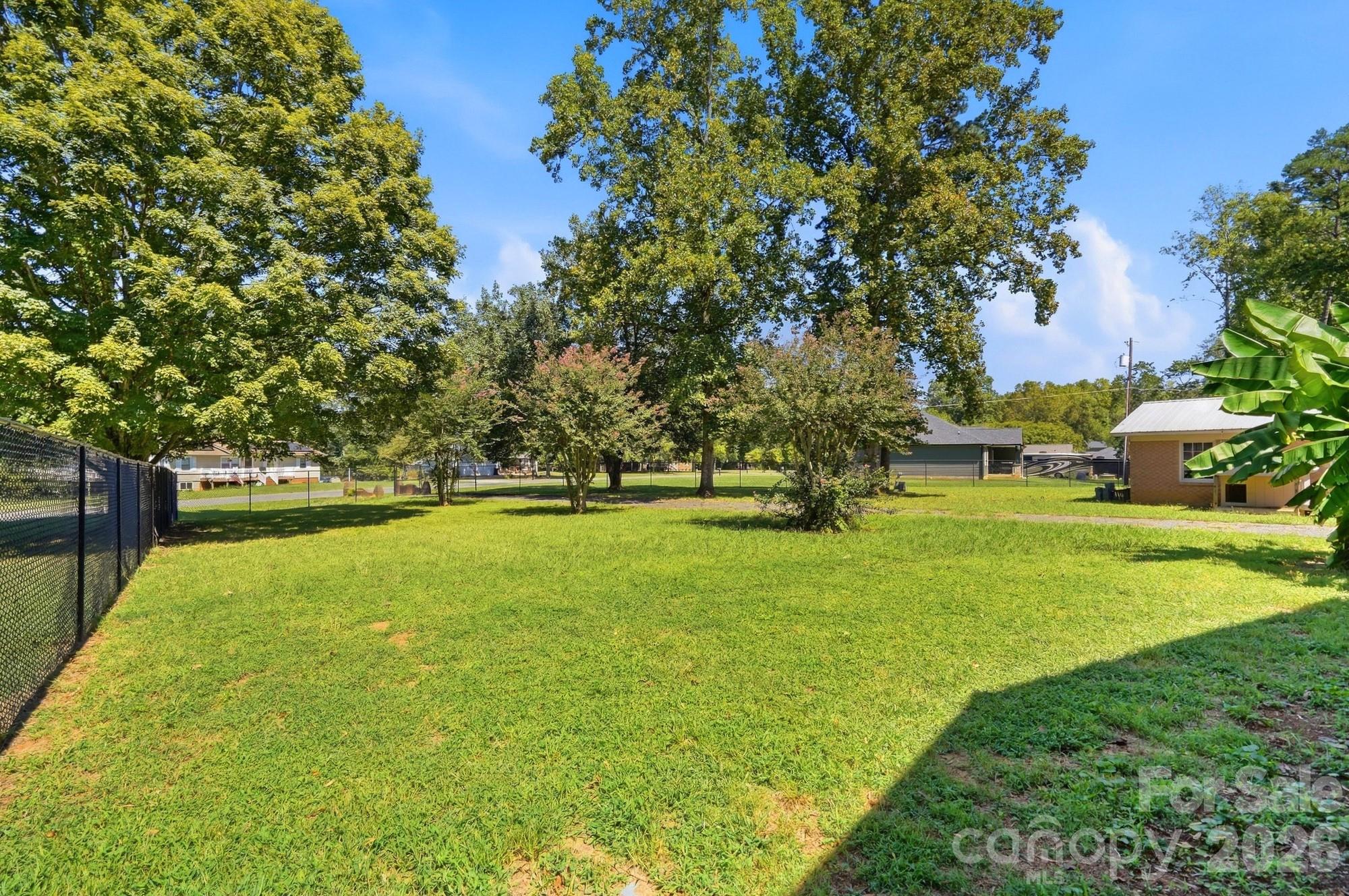 710 Frontier Circle Property Photo 29