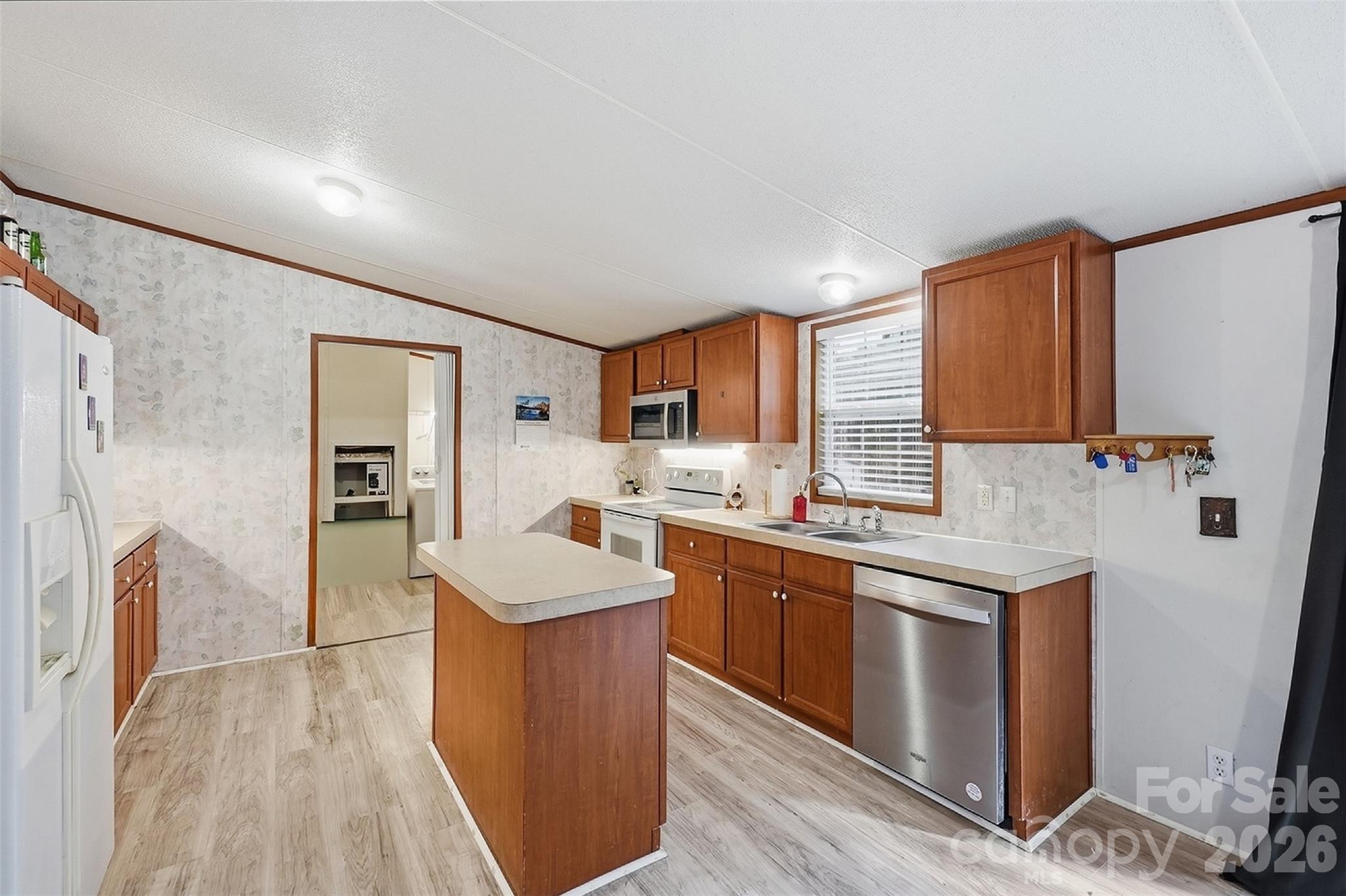 4688 Taxahaw Road Property Photo 11