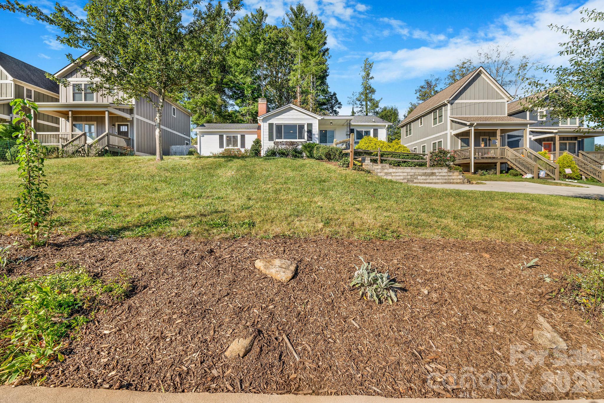 24 Cedar Street Property Photo 4