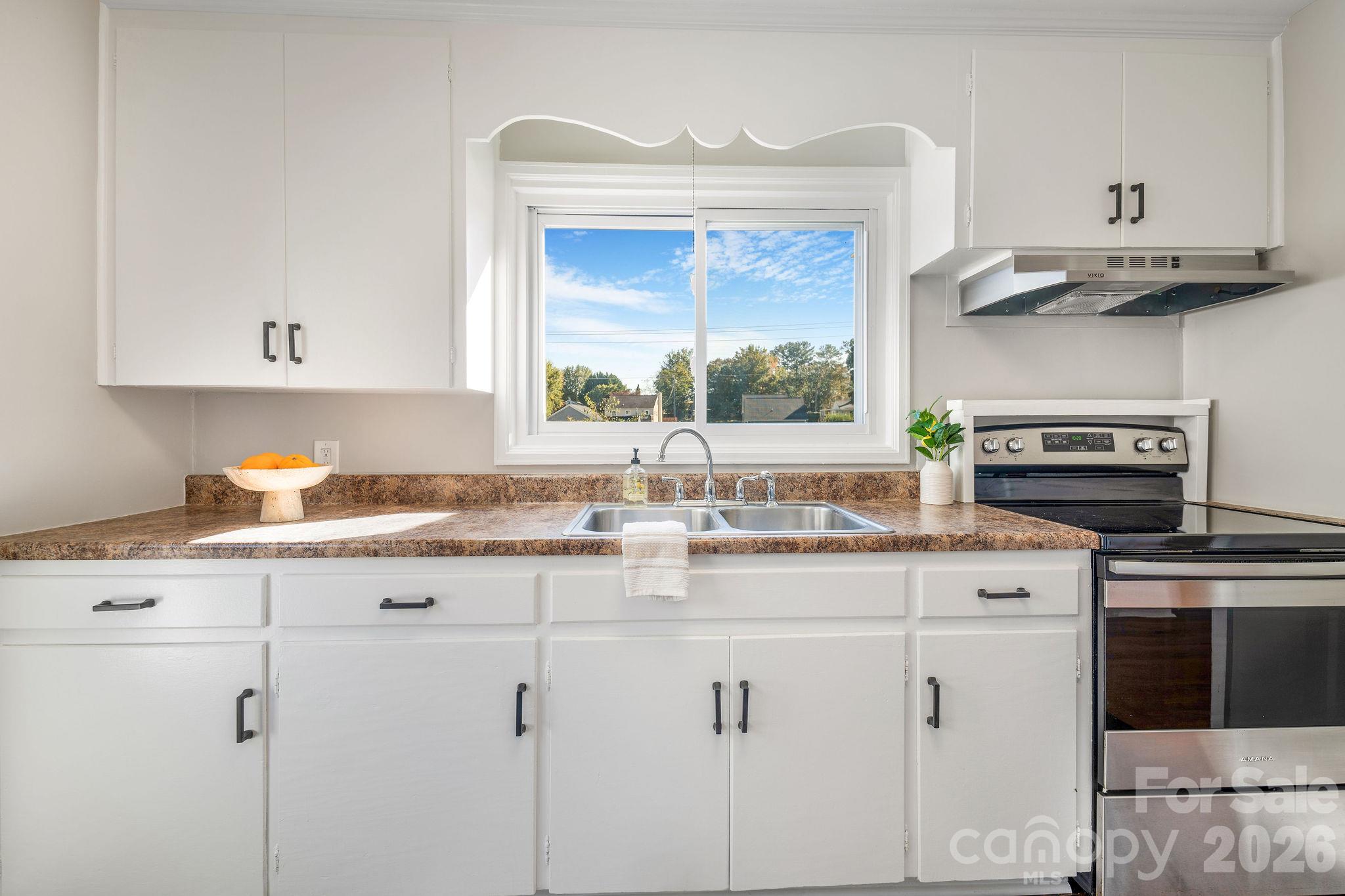 24 Cedar Street Property Photo 15