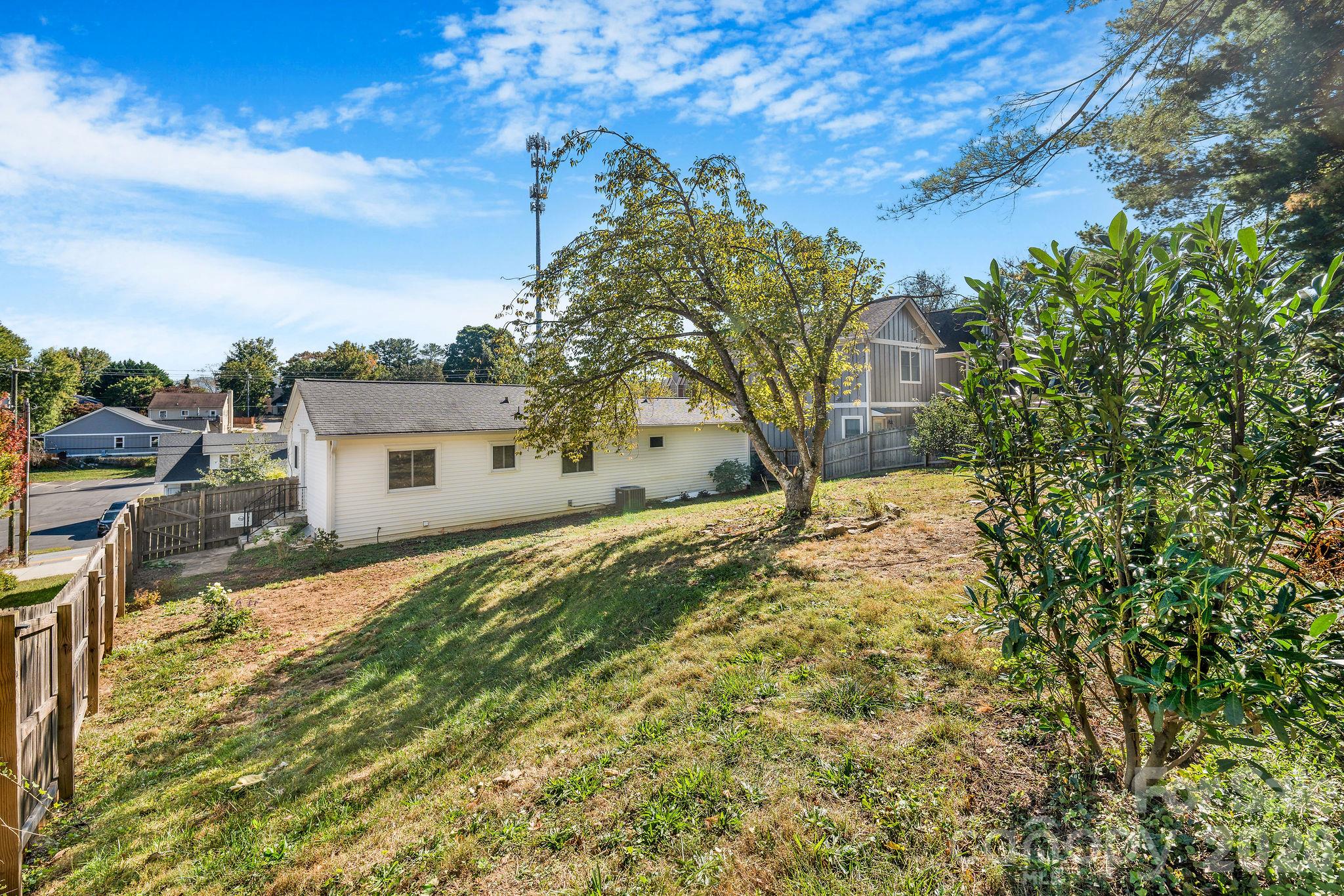 24 Cedar Street Property Photo 39