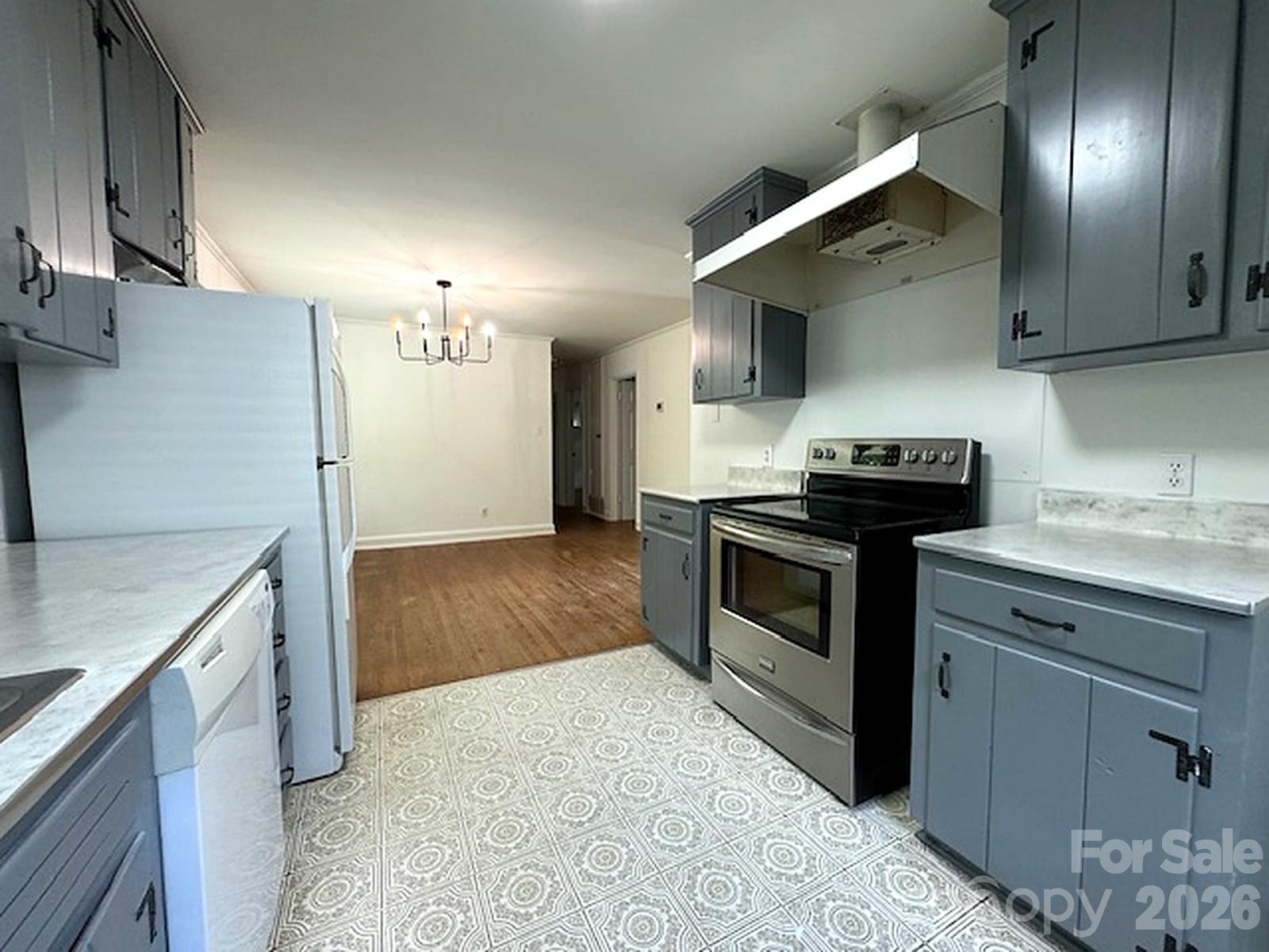 710 Manhasset Road Property Photo 8