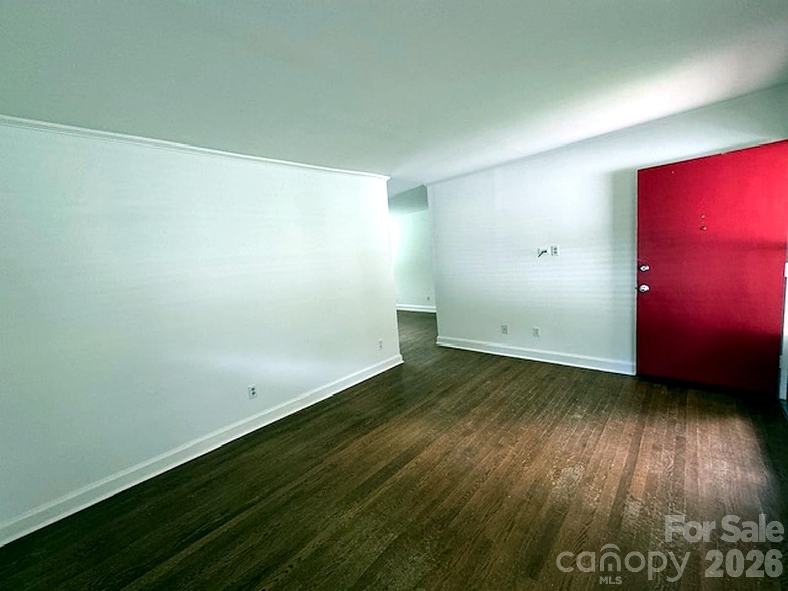 710 Manhasset Road Property Photo 13