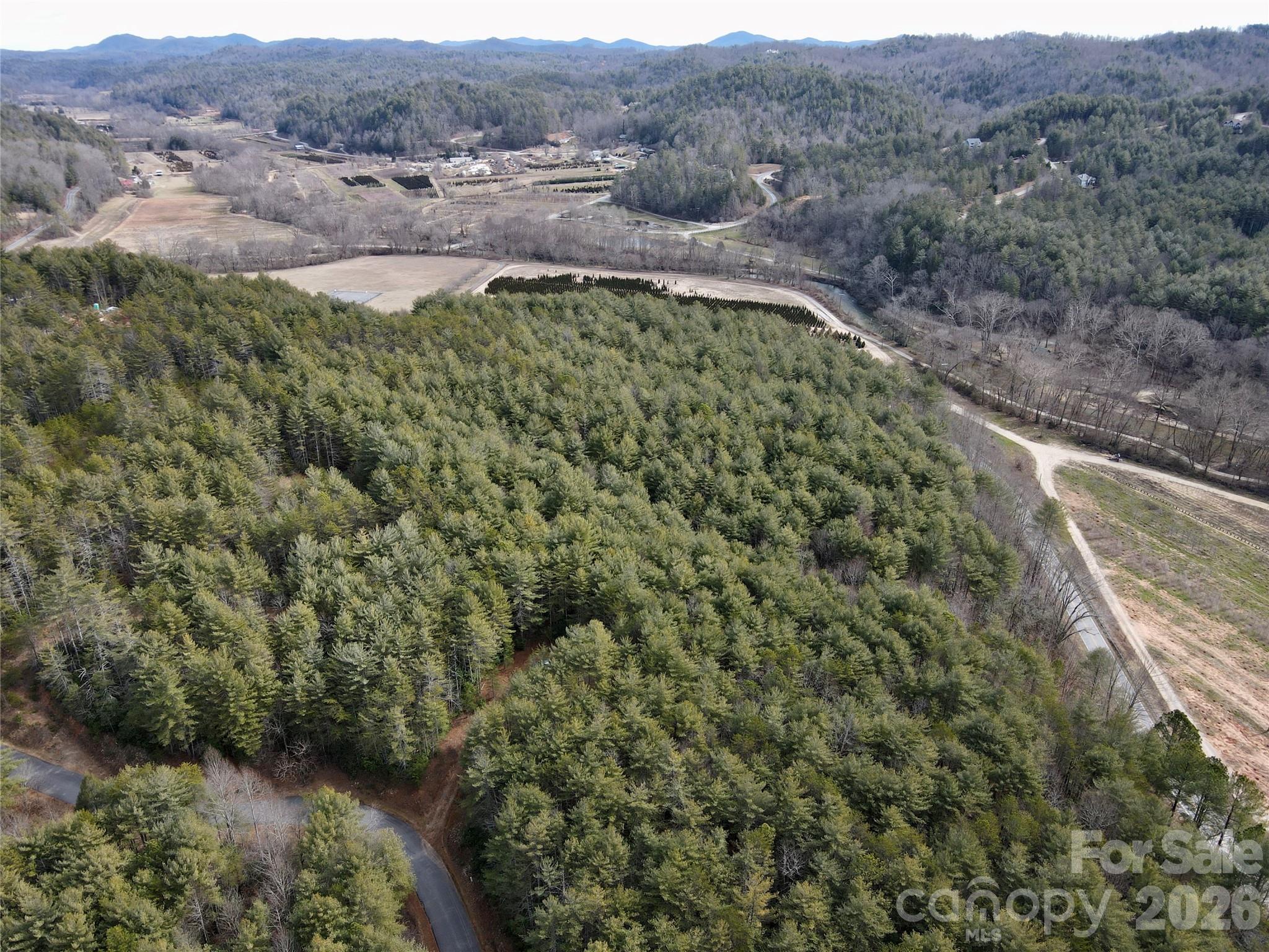 5632 Collette Ridge Circle Property Photo 5
