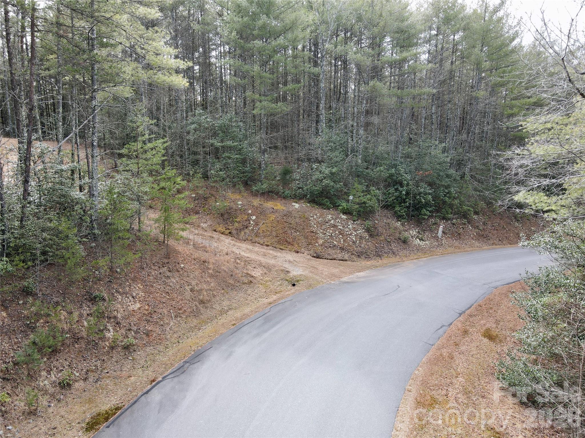 5632 Collette Ridge Circle Property Photo 7
