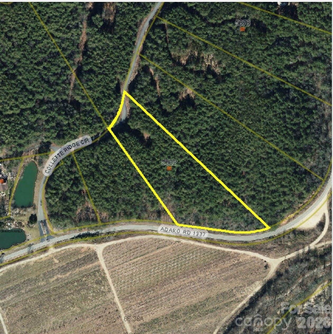 5632 Collette Ridge Circle Property Photo 8