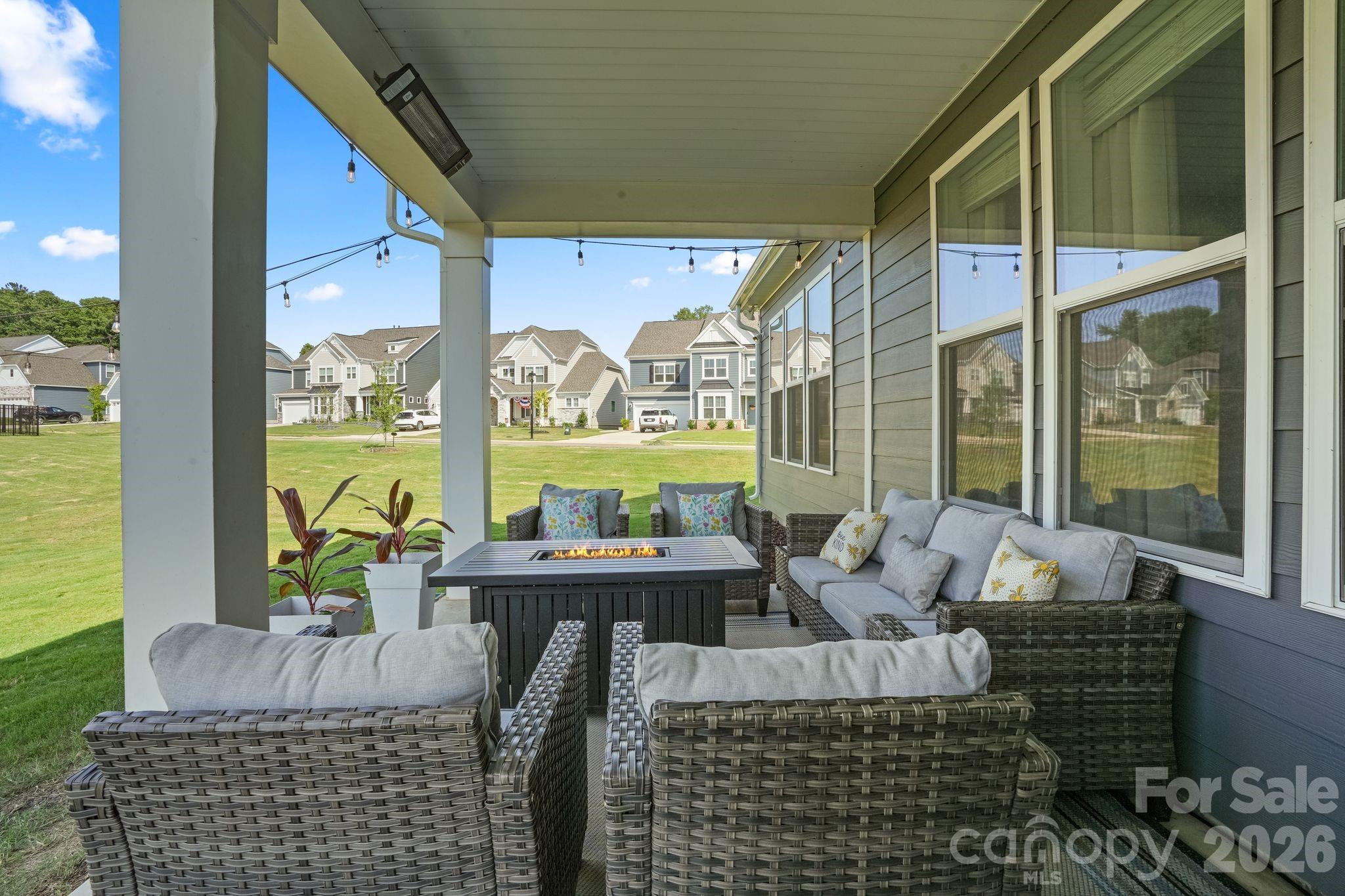 129 Clawton Loop Property Photo 13