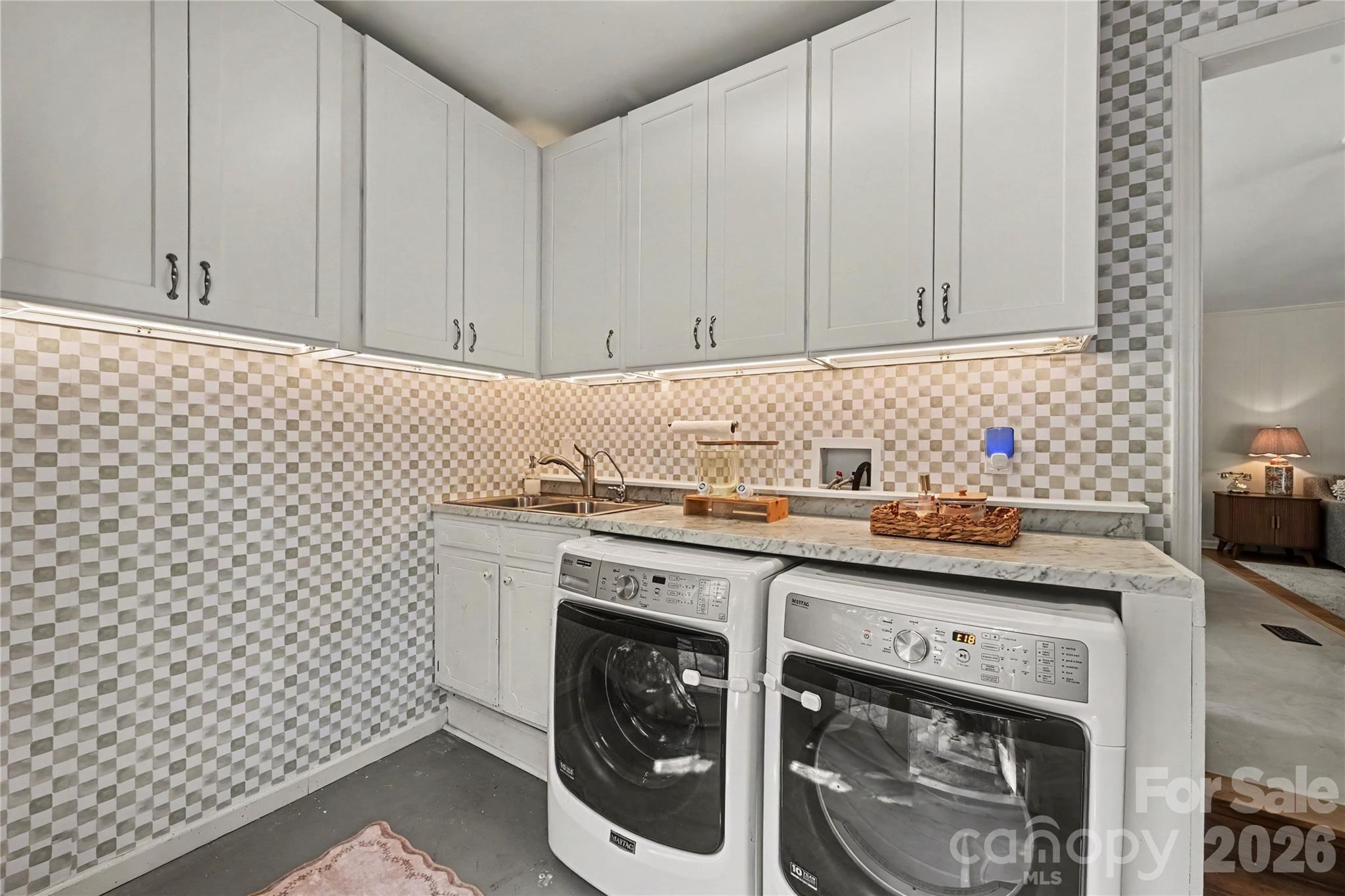2610 Tattersall Drive Property Photo 14