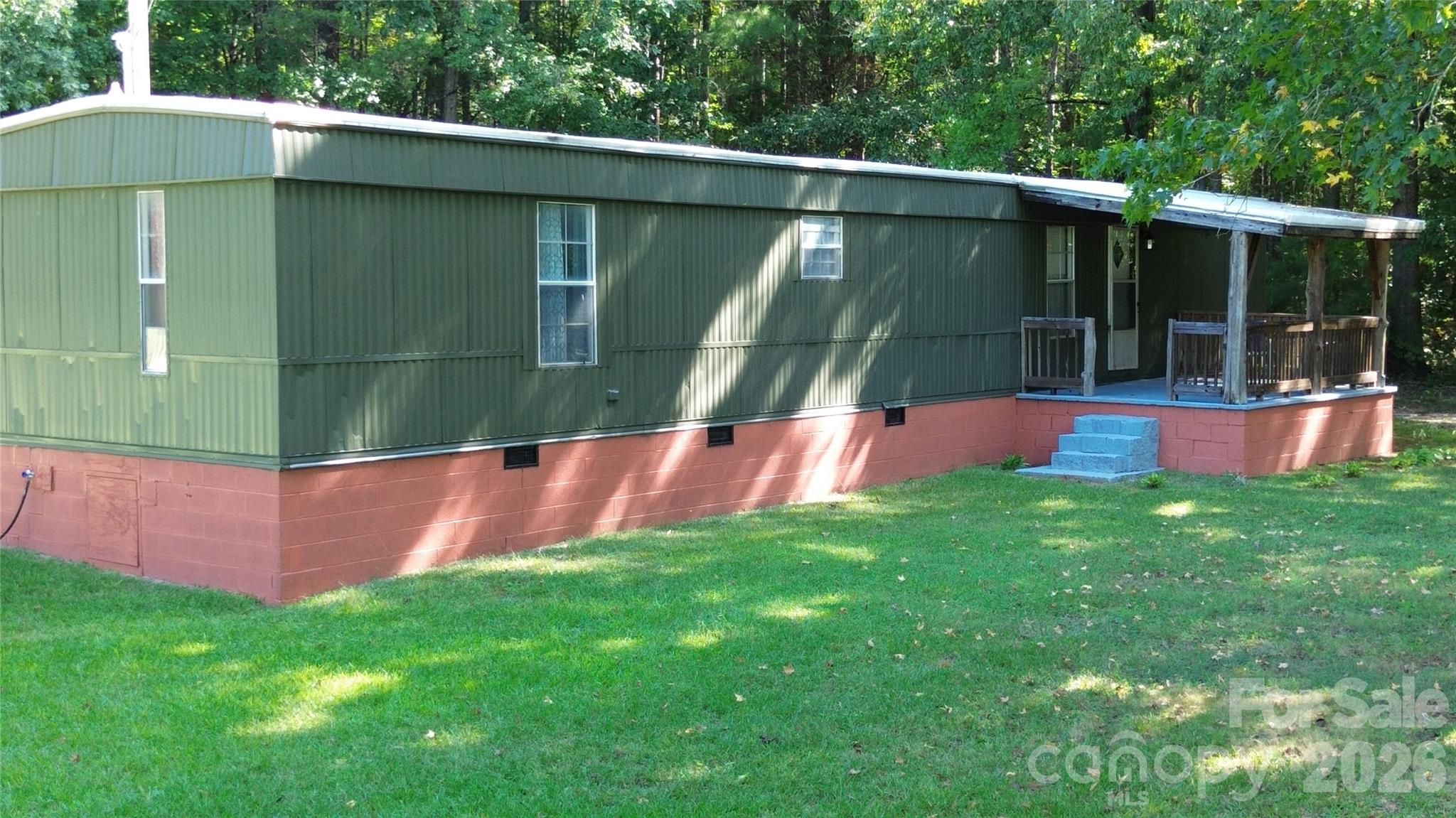 6676 Lineberger Road Property Photo 1