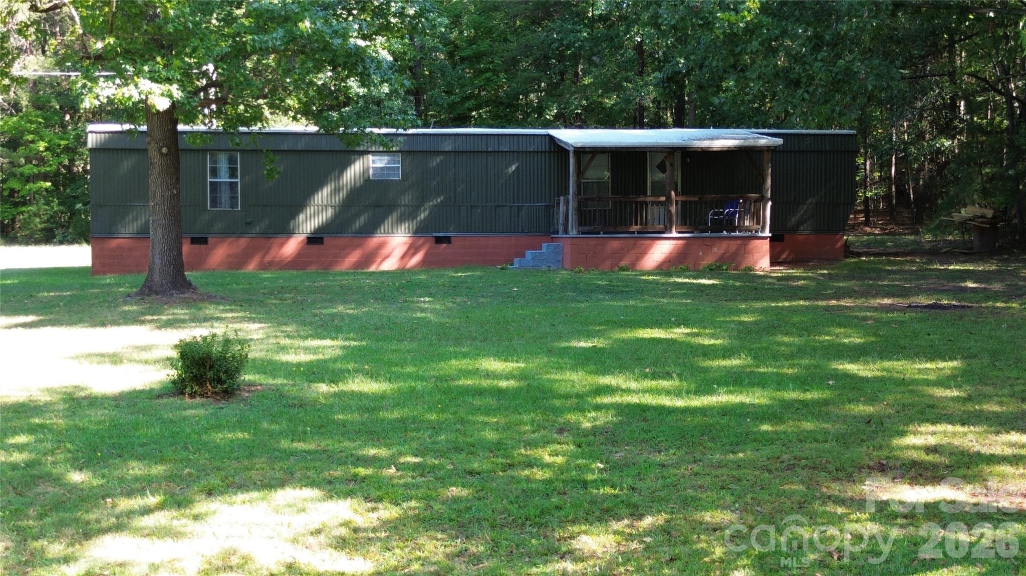 6676 Lineberger Road Property Photo 3