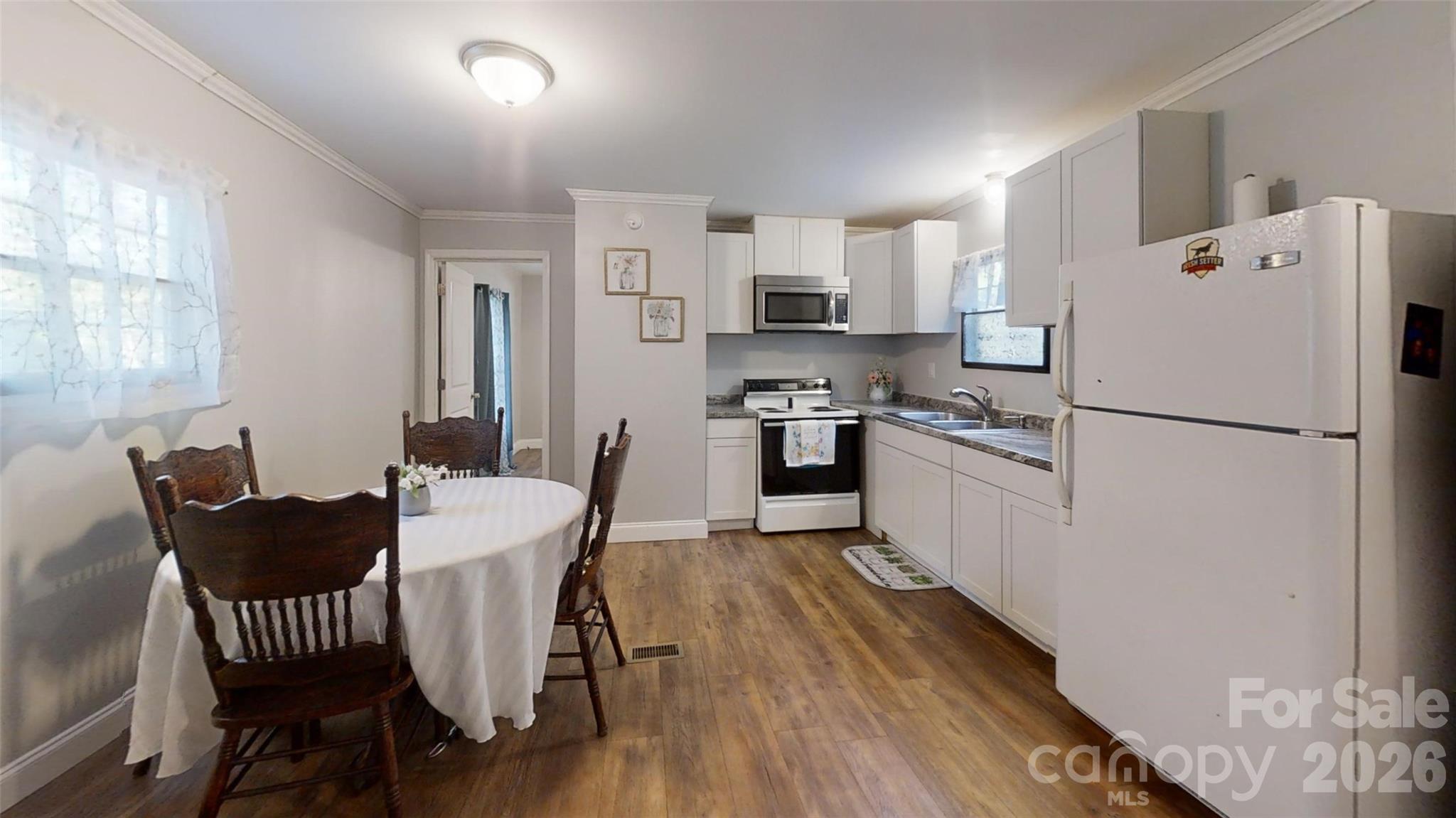 6676 Lineberger Road Property Photo 4