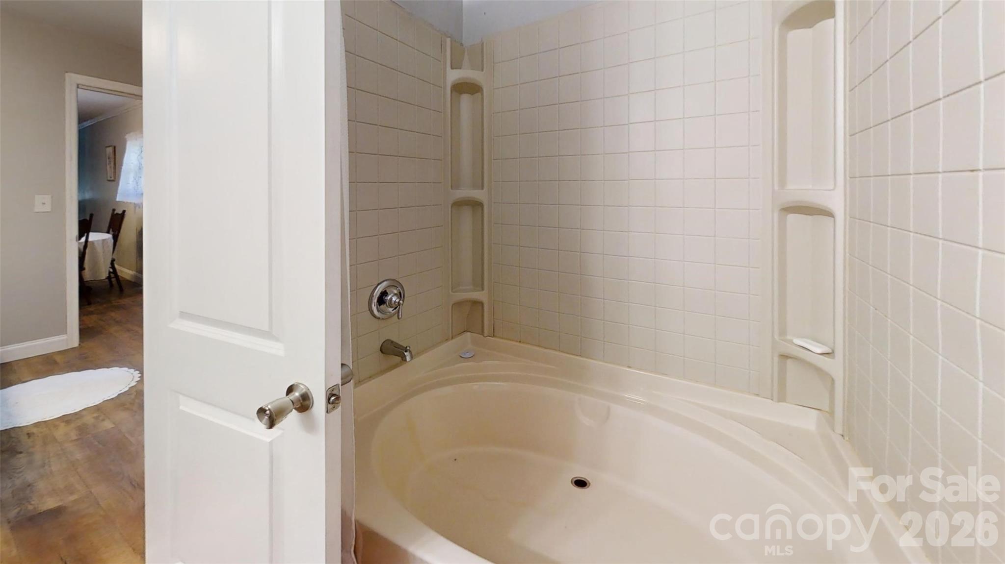 6676 Lineberger Road Property Photo 5