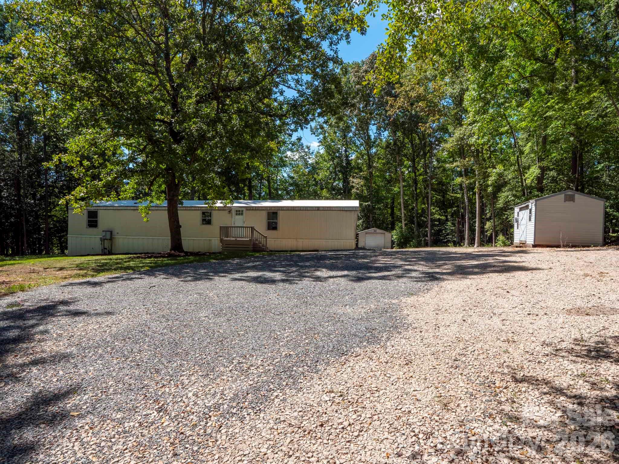6303 Griffin Road Property Photo 21