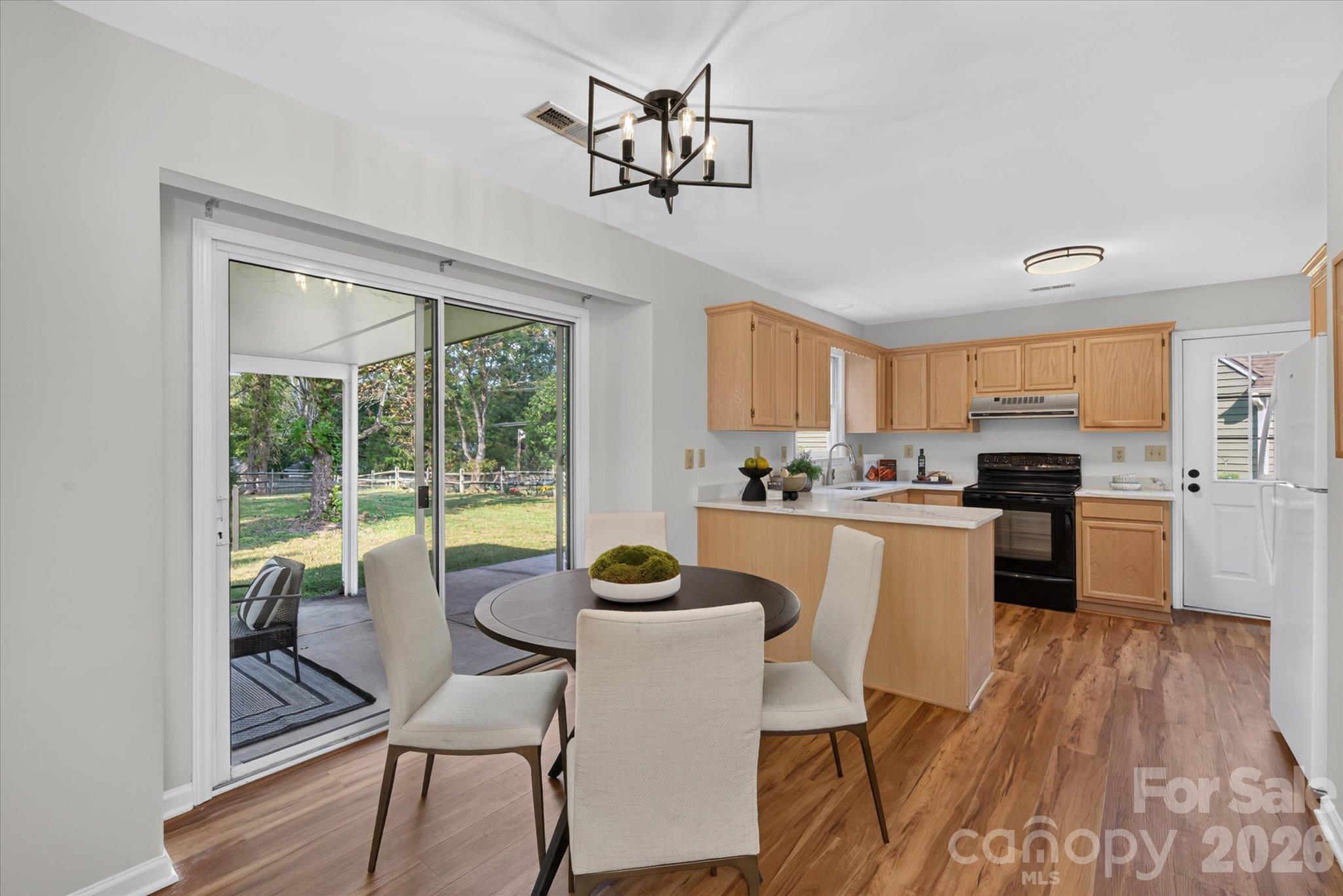 4509 Doves Nest Court Property Photo 8