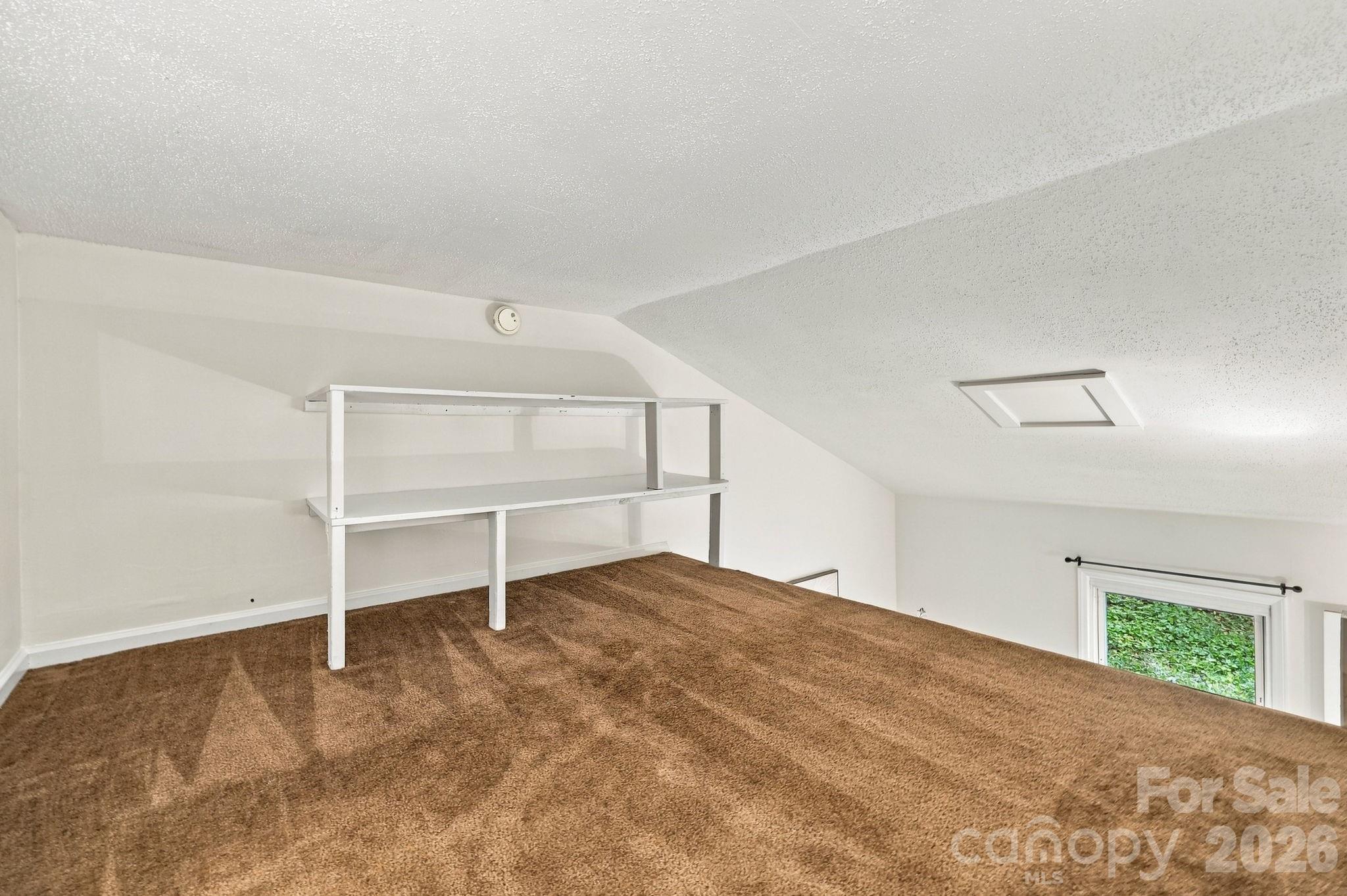 21 Balsam Avenue Property Photo 31