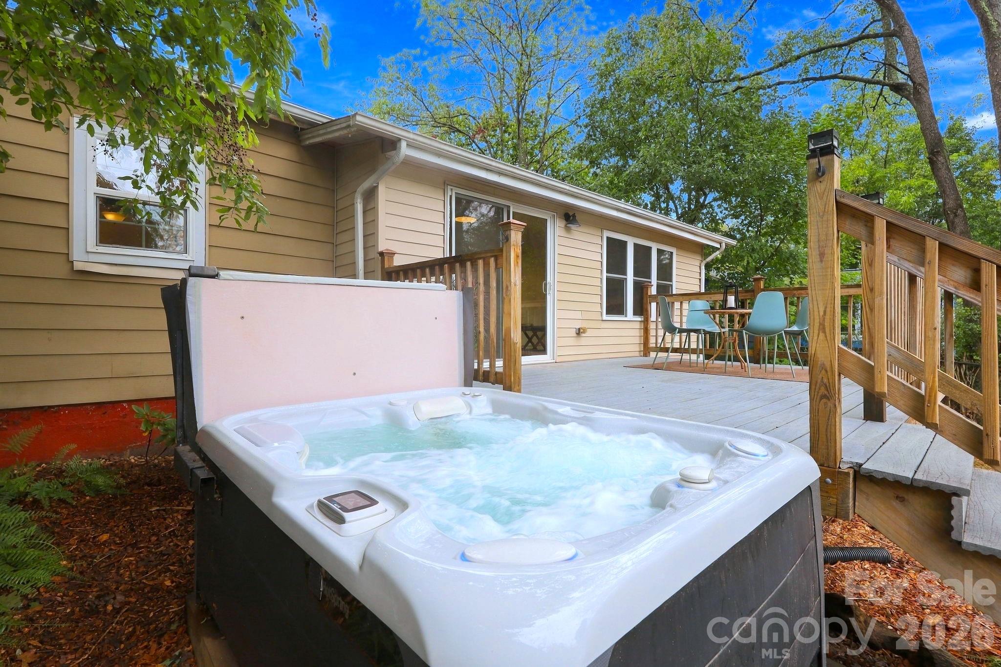 21 Balsam Avenue Property Photo 34