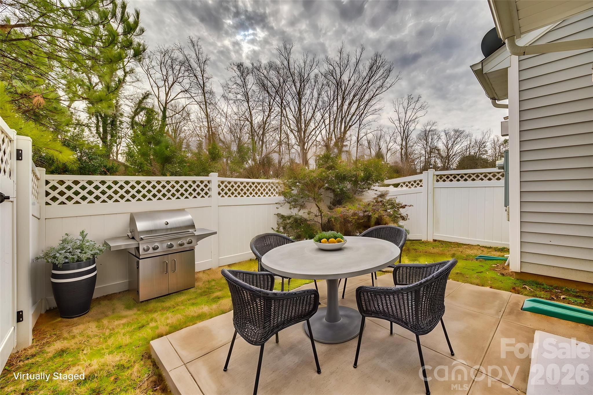 13815 Singleleaf Lane Property Photo 18