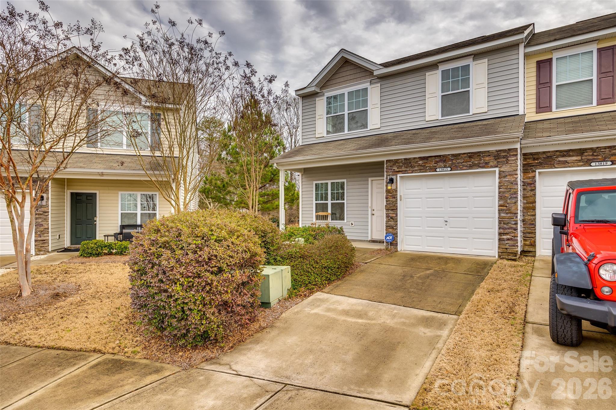 13815 Singleleaf Lane Property Photo 33