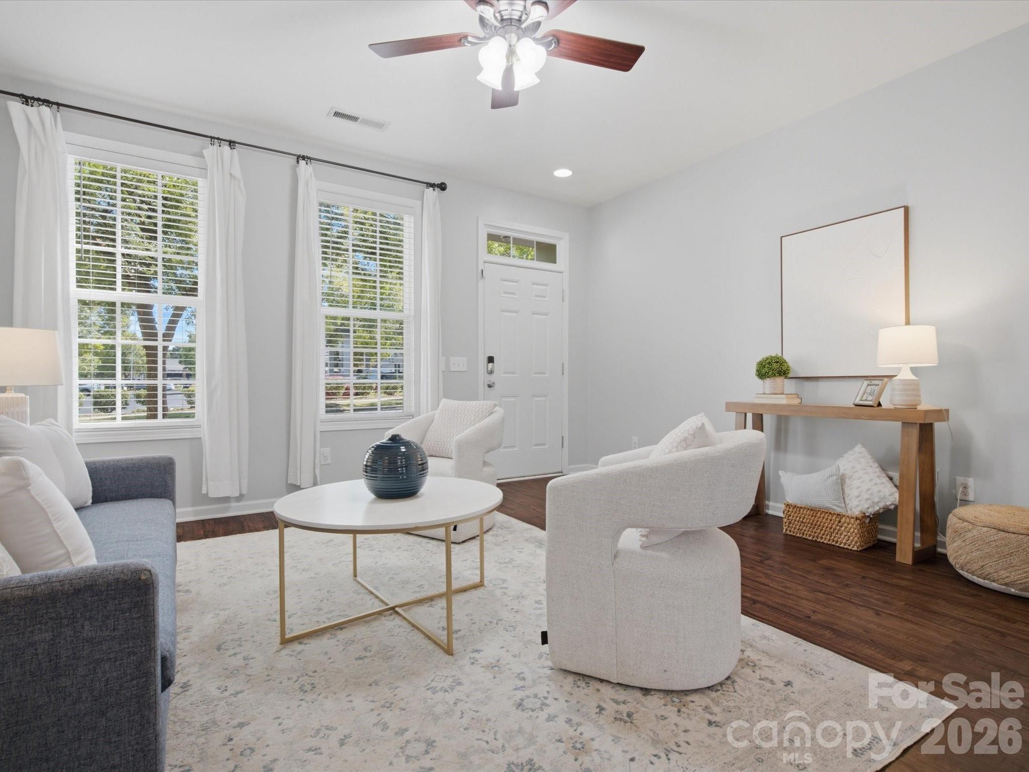 9533 Longstone Lane Property Photo 4