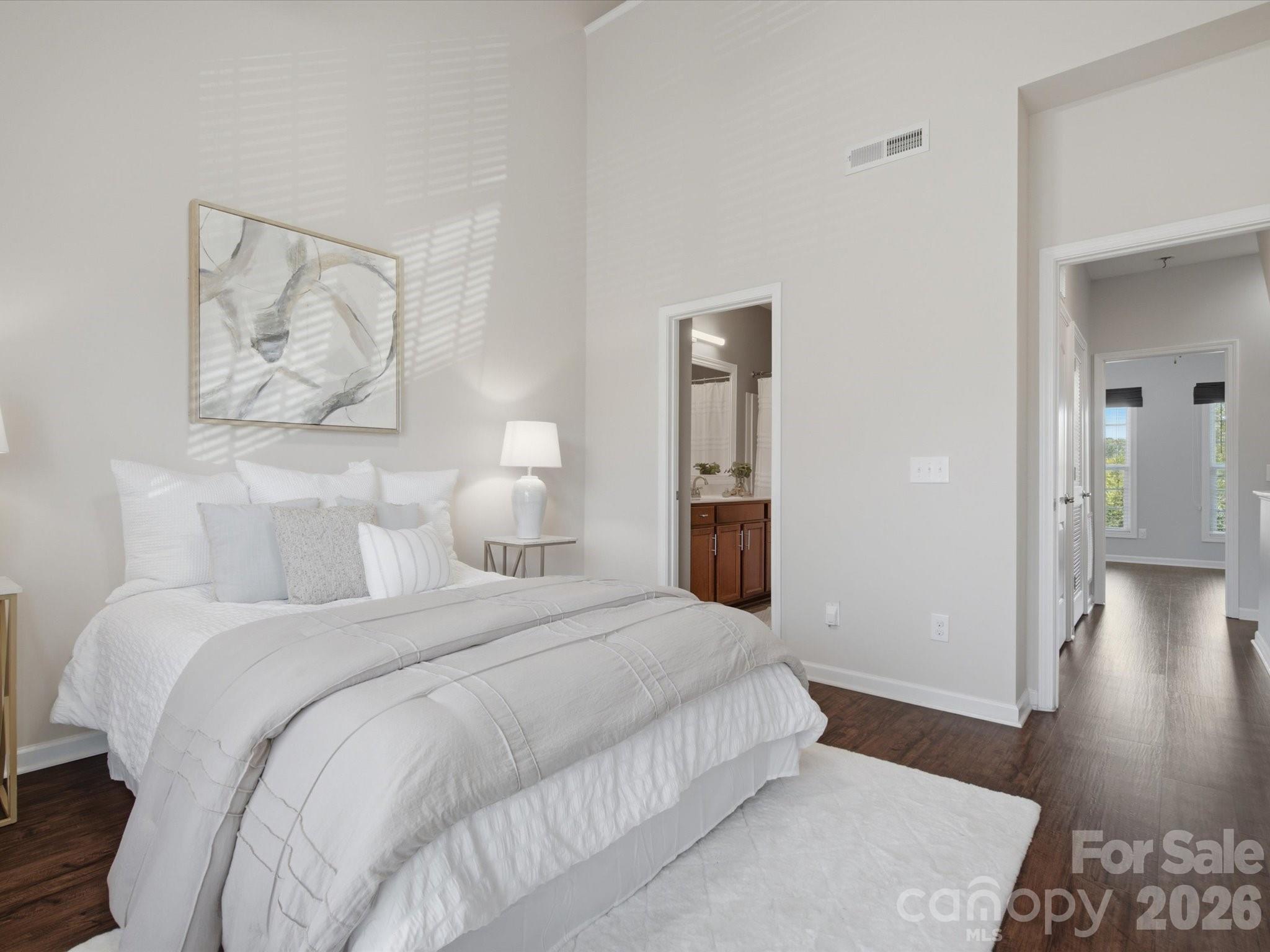 9533 Longstone Lane Property Photo 13