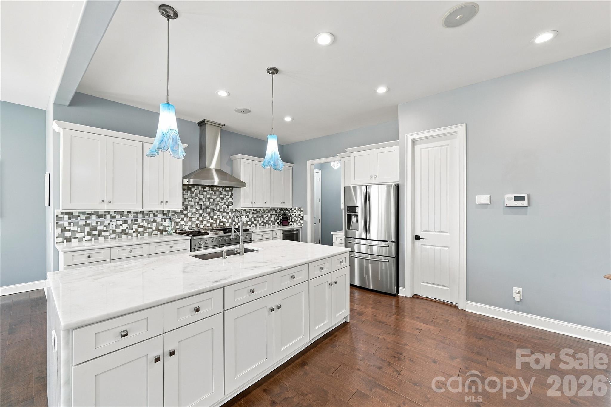 8007 Glen Abbey Circle Property Photo 5