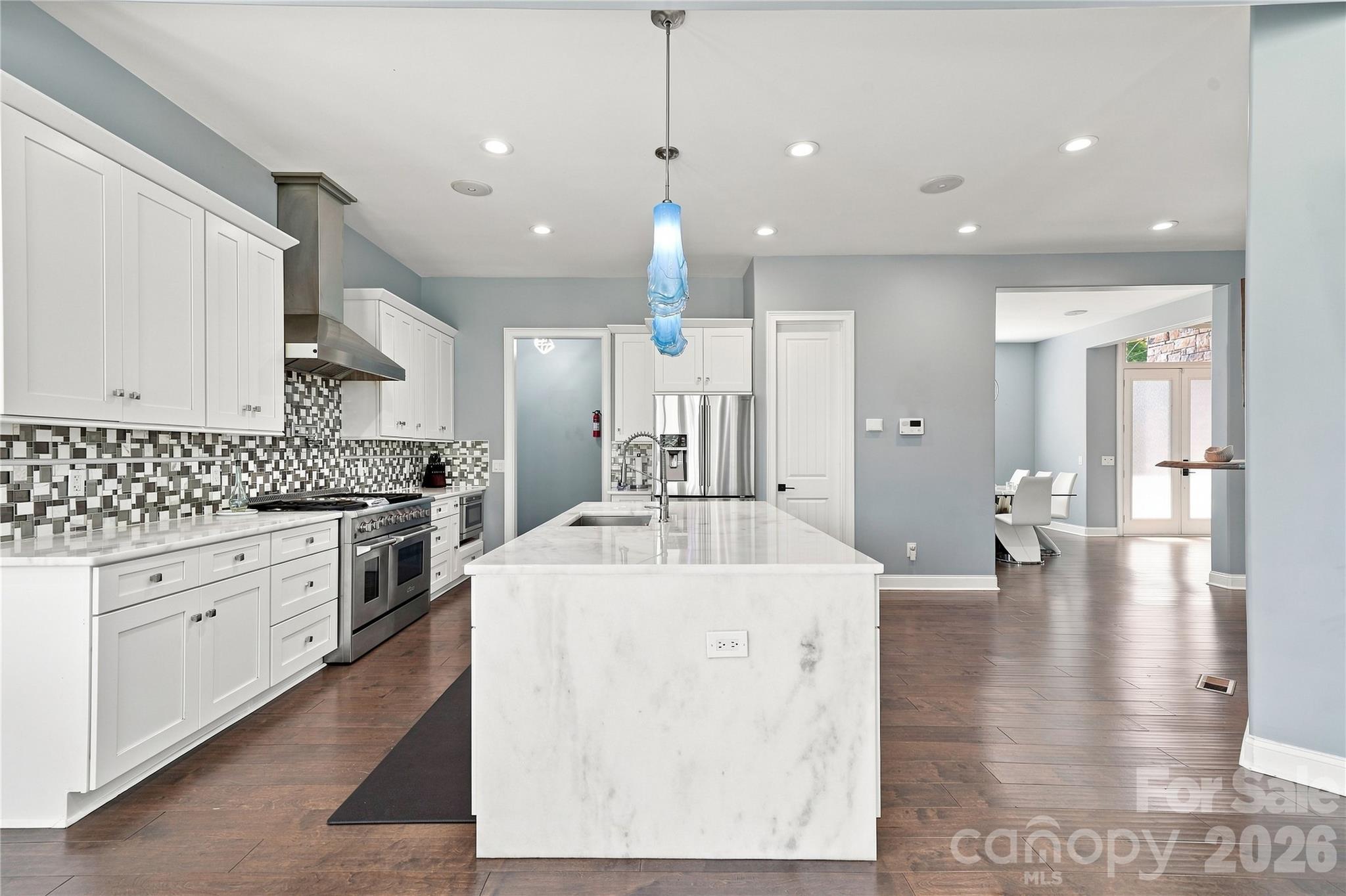 8007 Glen Abbey Circle Property Photo 6