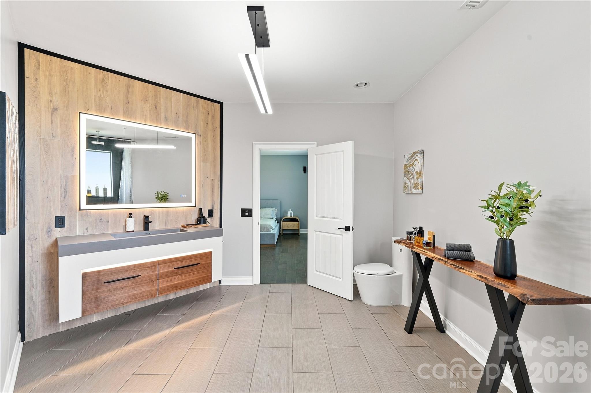 8007 Glen Abbey Circle Property Photo 24