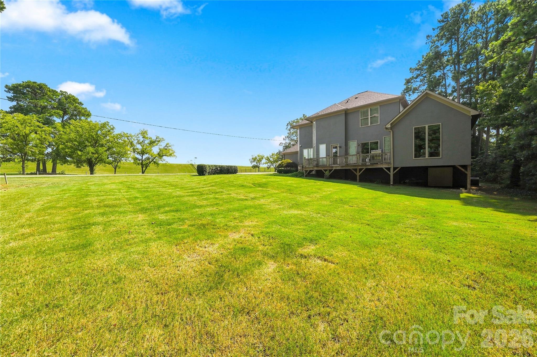 8007 Glen Abbey Circle Property Photo 38