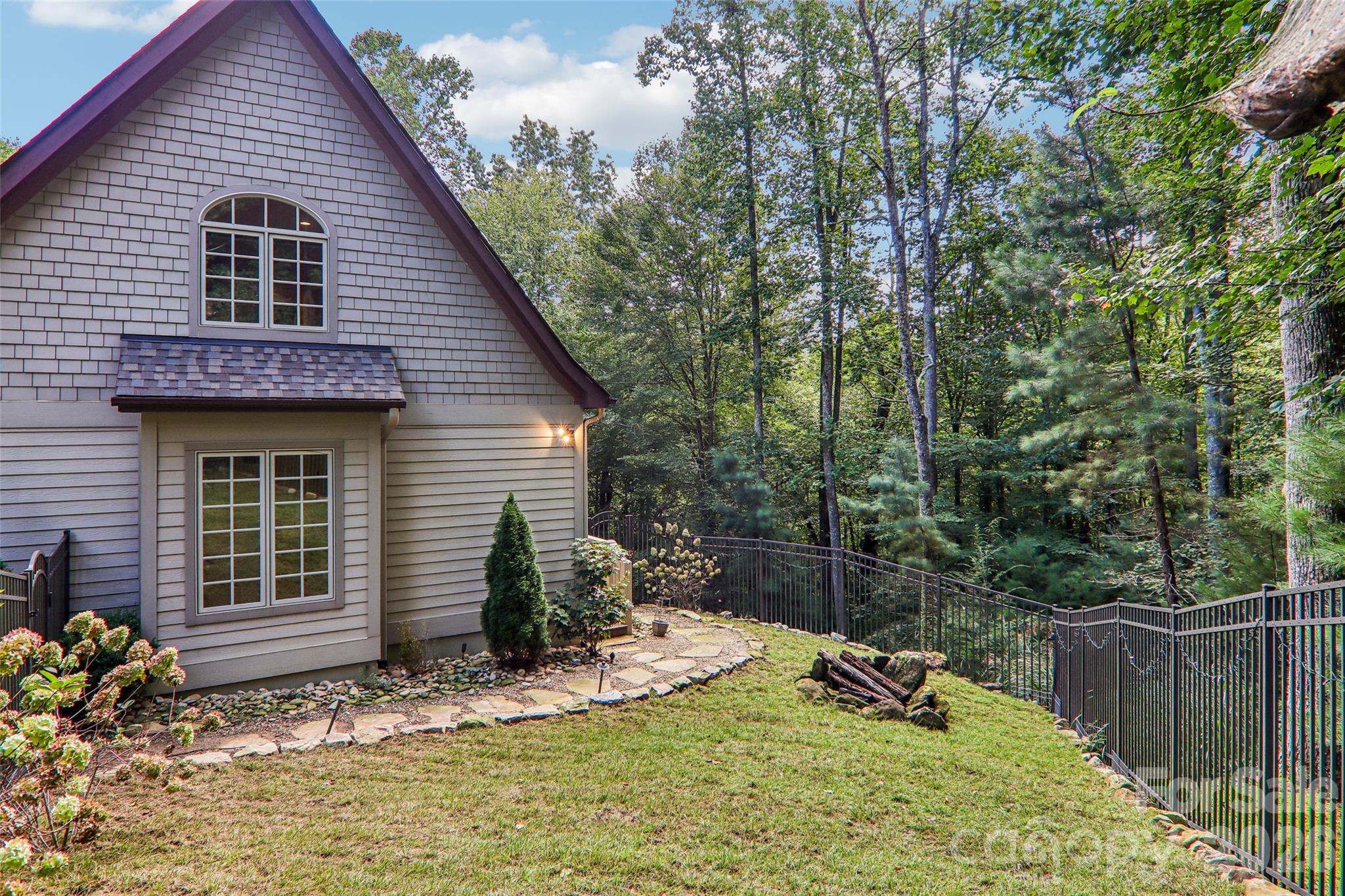 361 Mills River Way Property Photo 42
