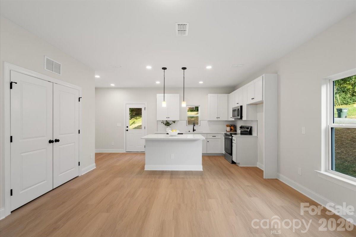 103 High Avenue Property Photo 5
