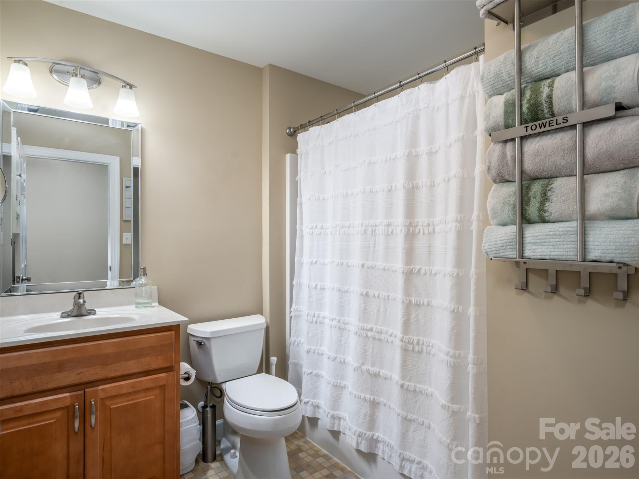 33 Sherman Meadows Drive Property Photo 25