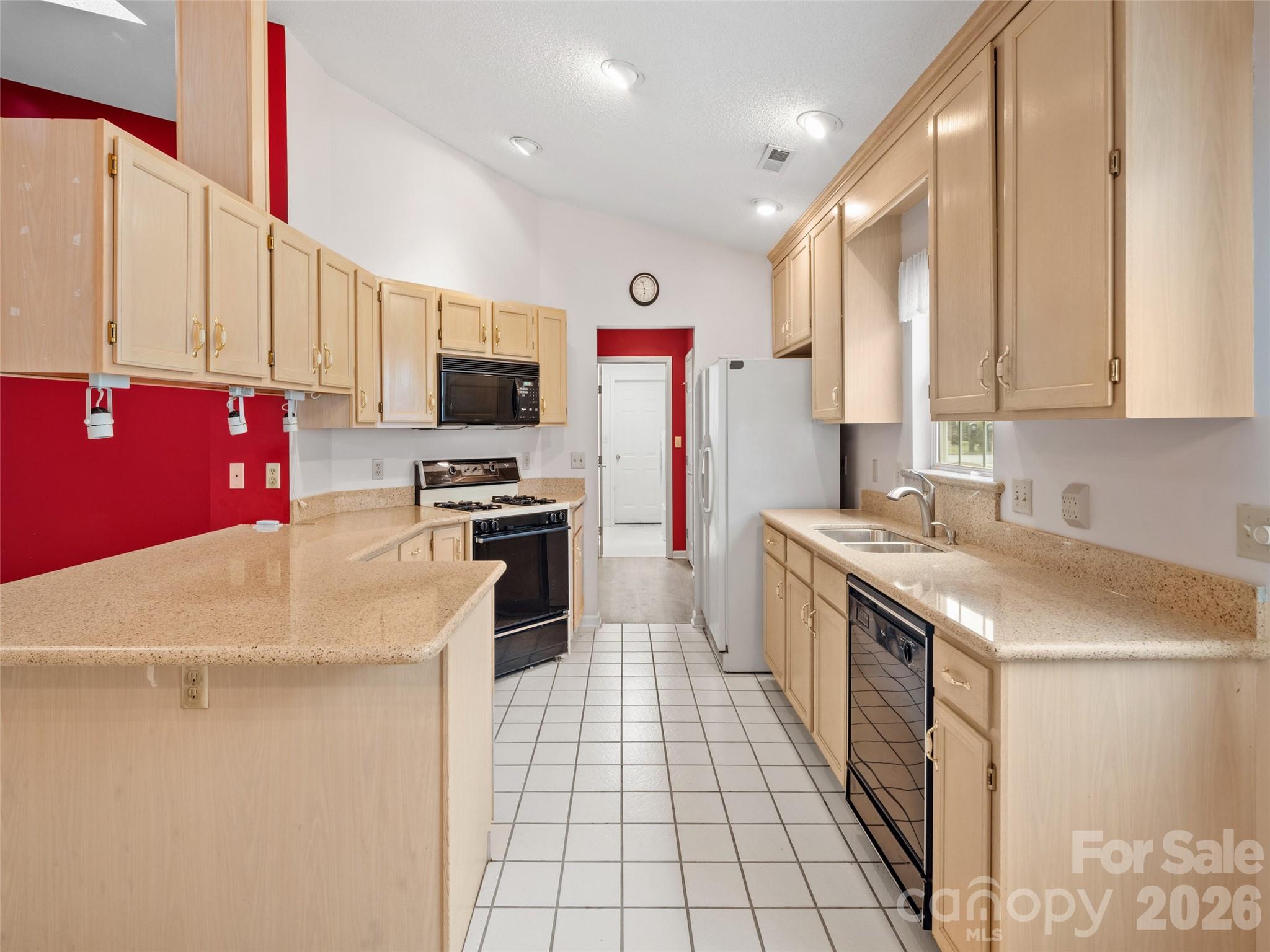 21 Heather Way Property Photo 15