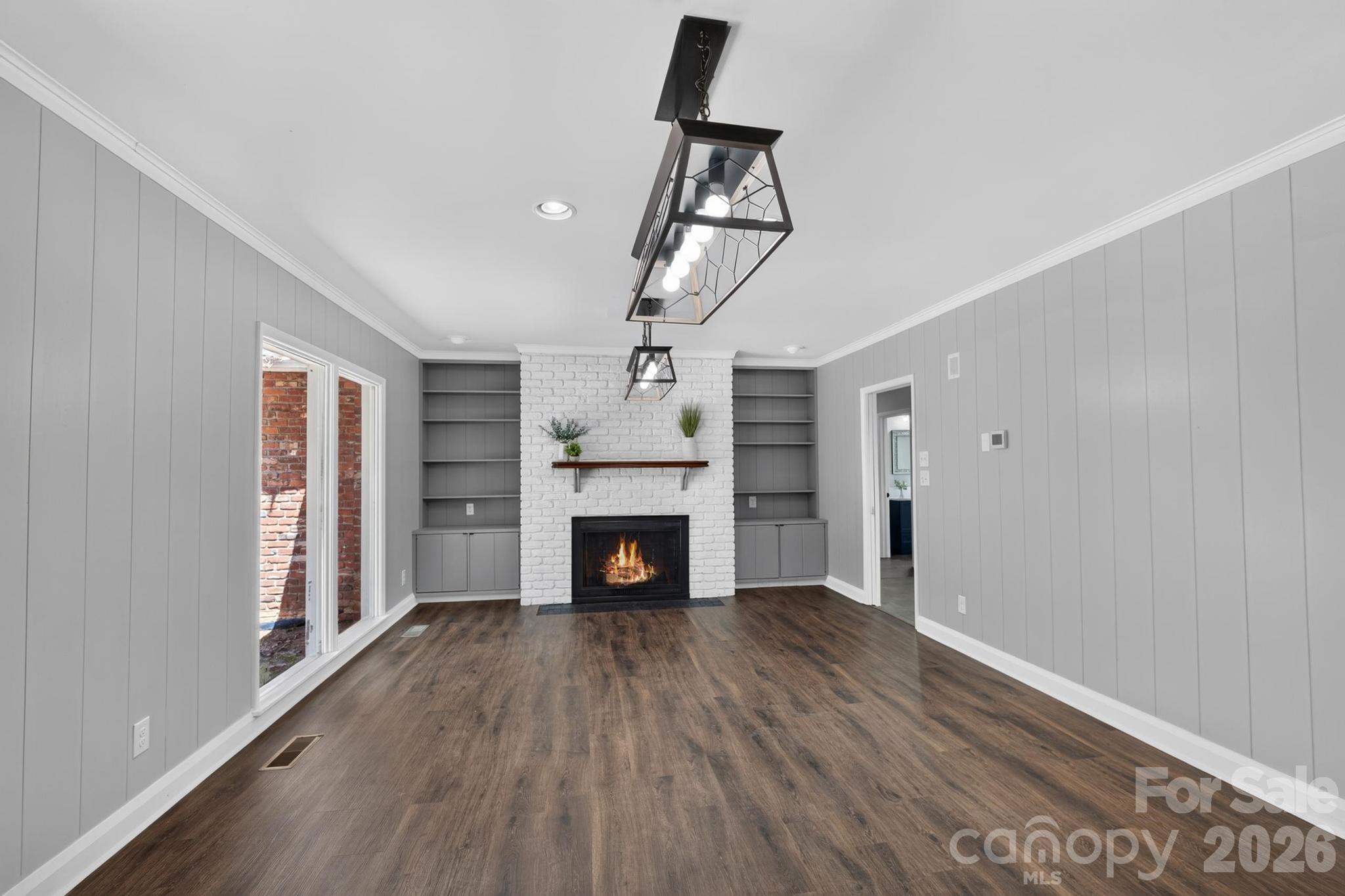 935 Ridgewood Drive Property Photo 12