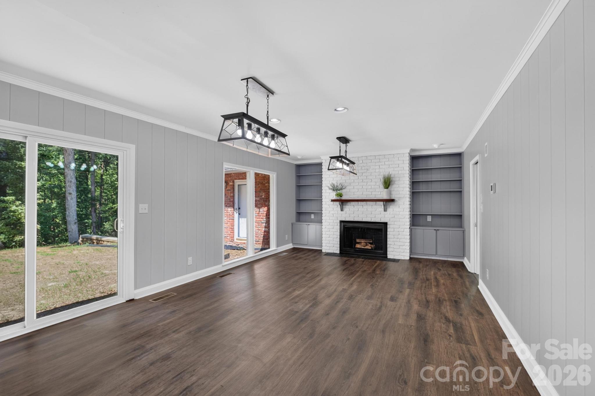 935 Ridgewood Drive Property Photo 13