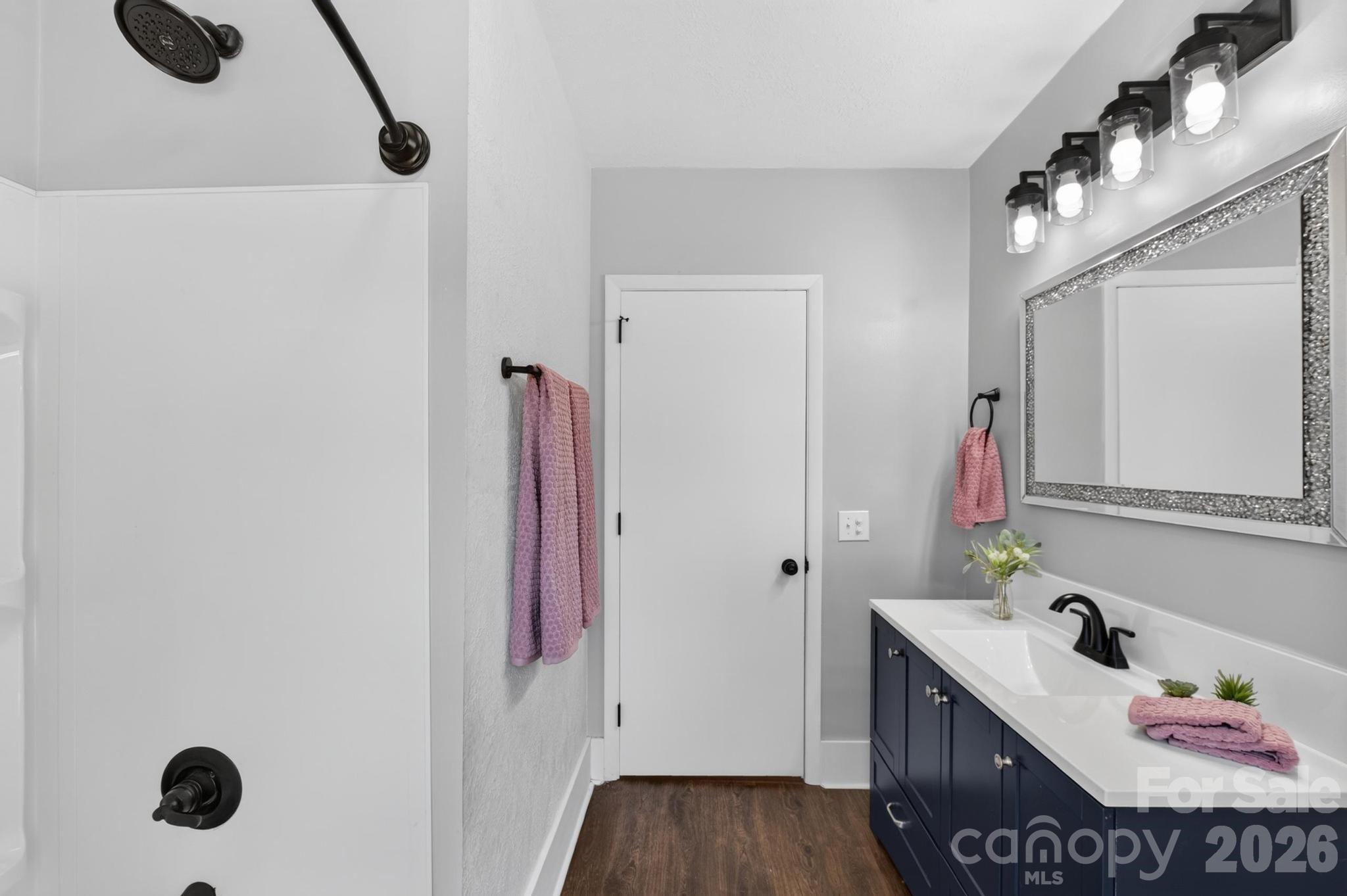 935 Ridgewood Drive Property Photo 18