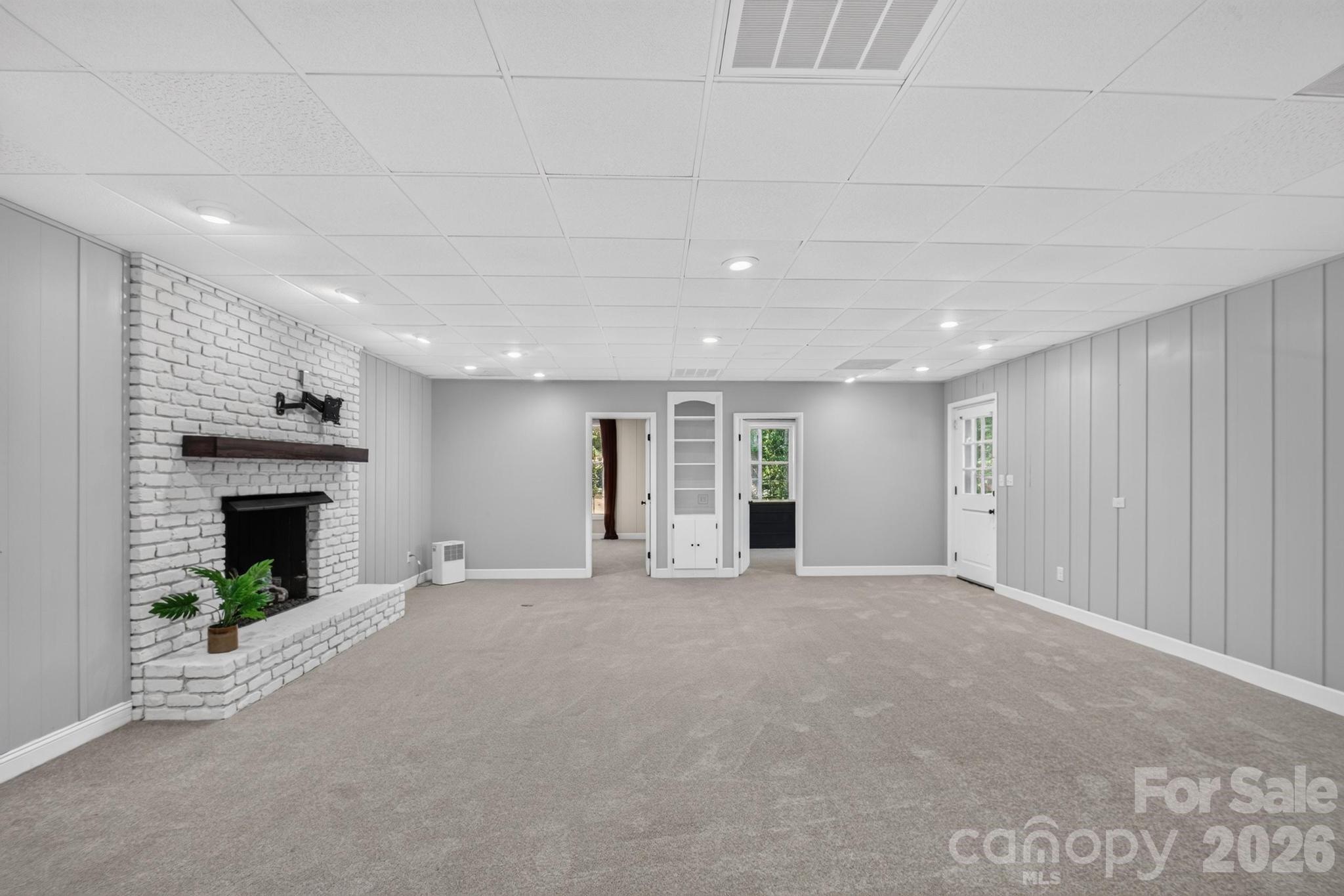 935 Ridgewood Drive Property Photo 31