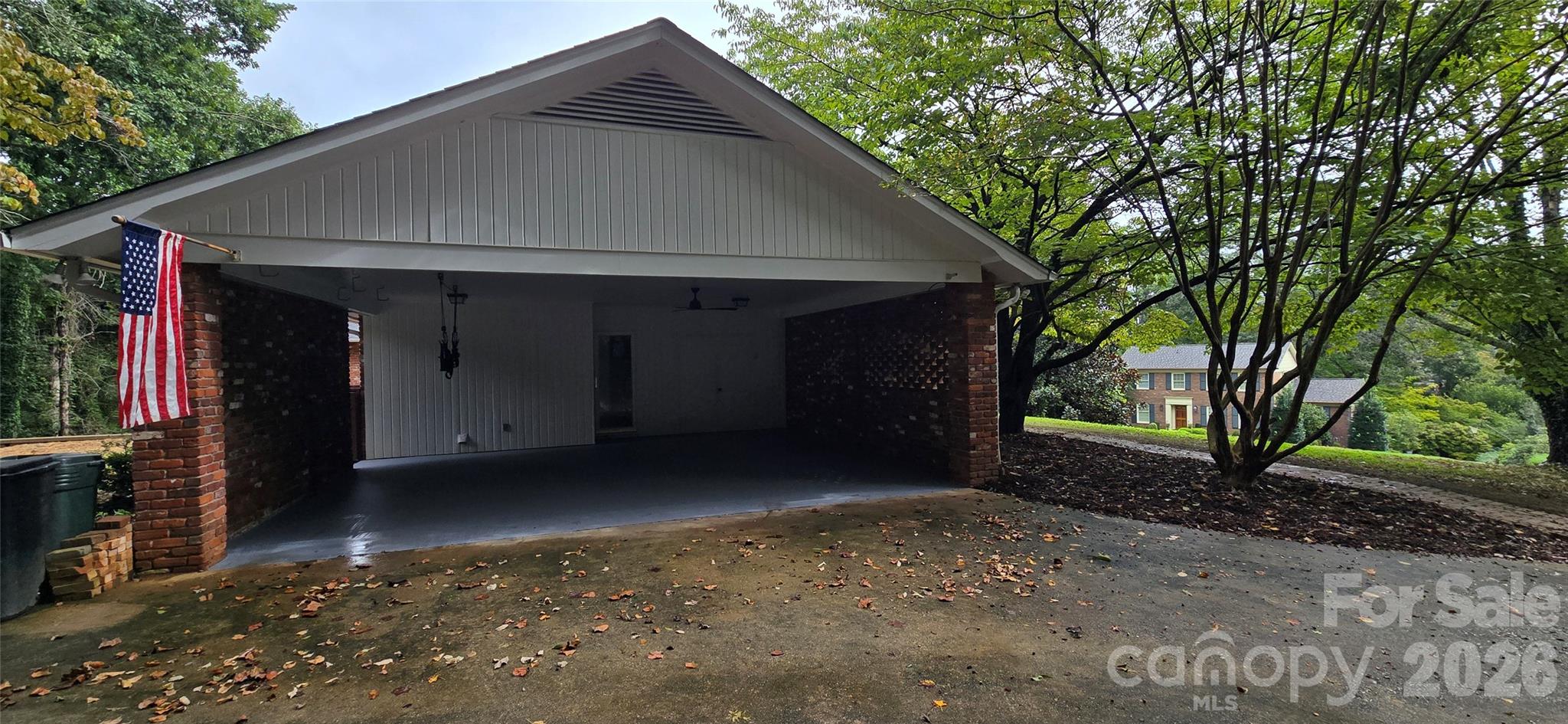 935 Ridgewood Drive Property Photo 46
