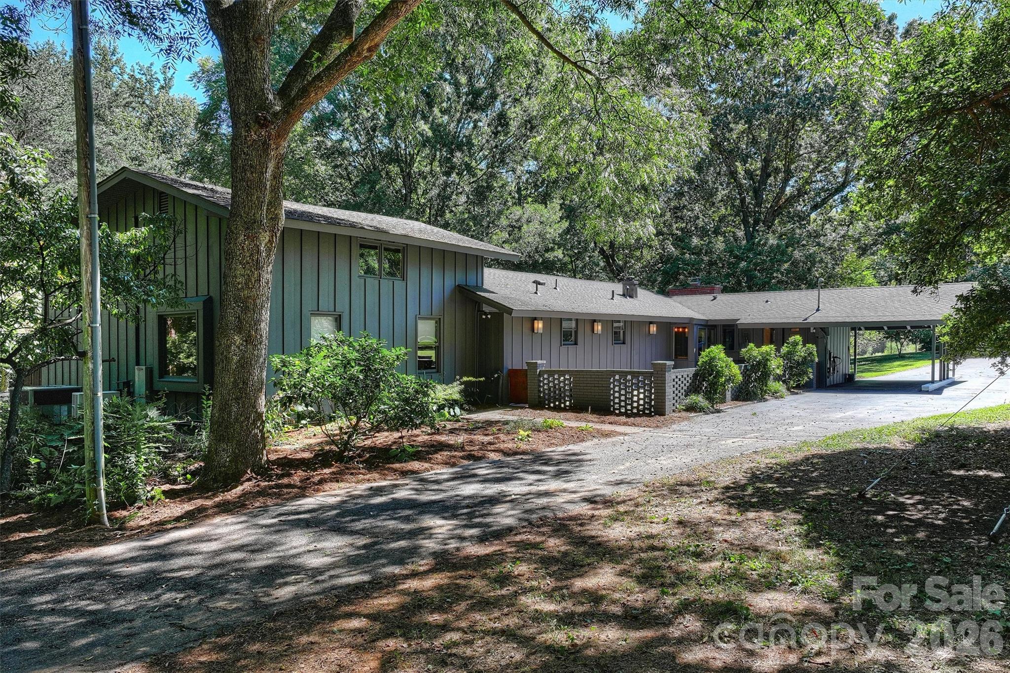 101 S Westover Drive A Property Photo 5