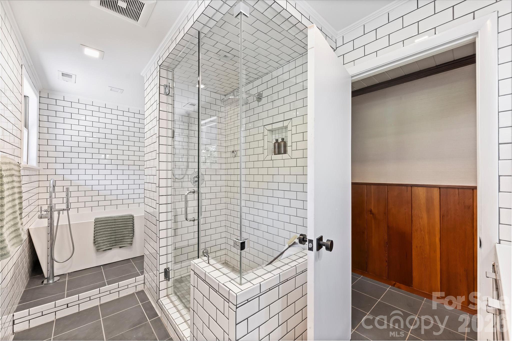 101 S Westover Drive A Property Photo 22