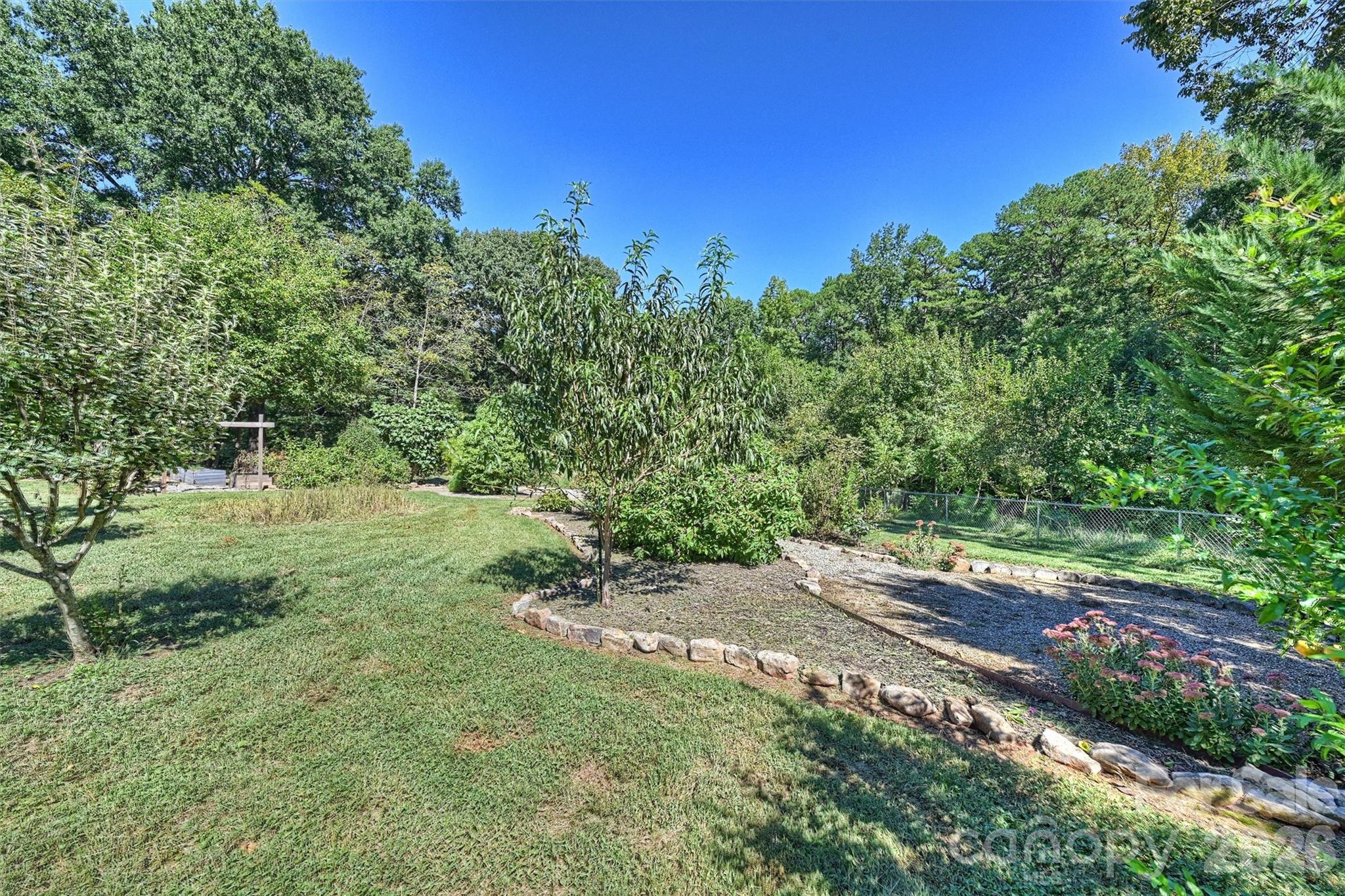 101 S Westover Drive A Property Photo 37