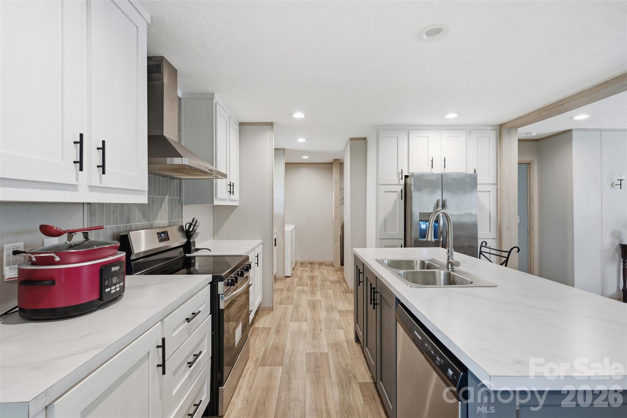 3194 Medicine Bow None Property Photo 12