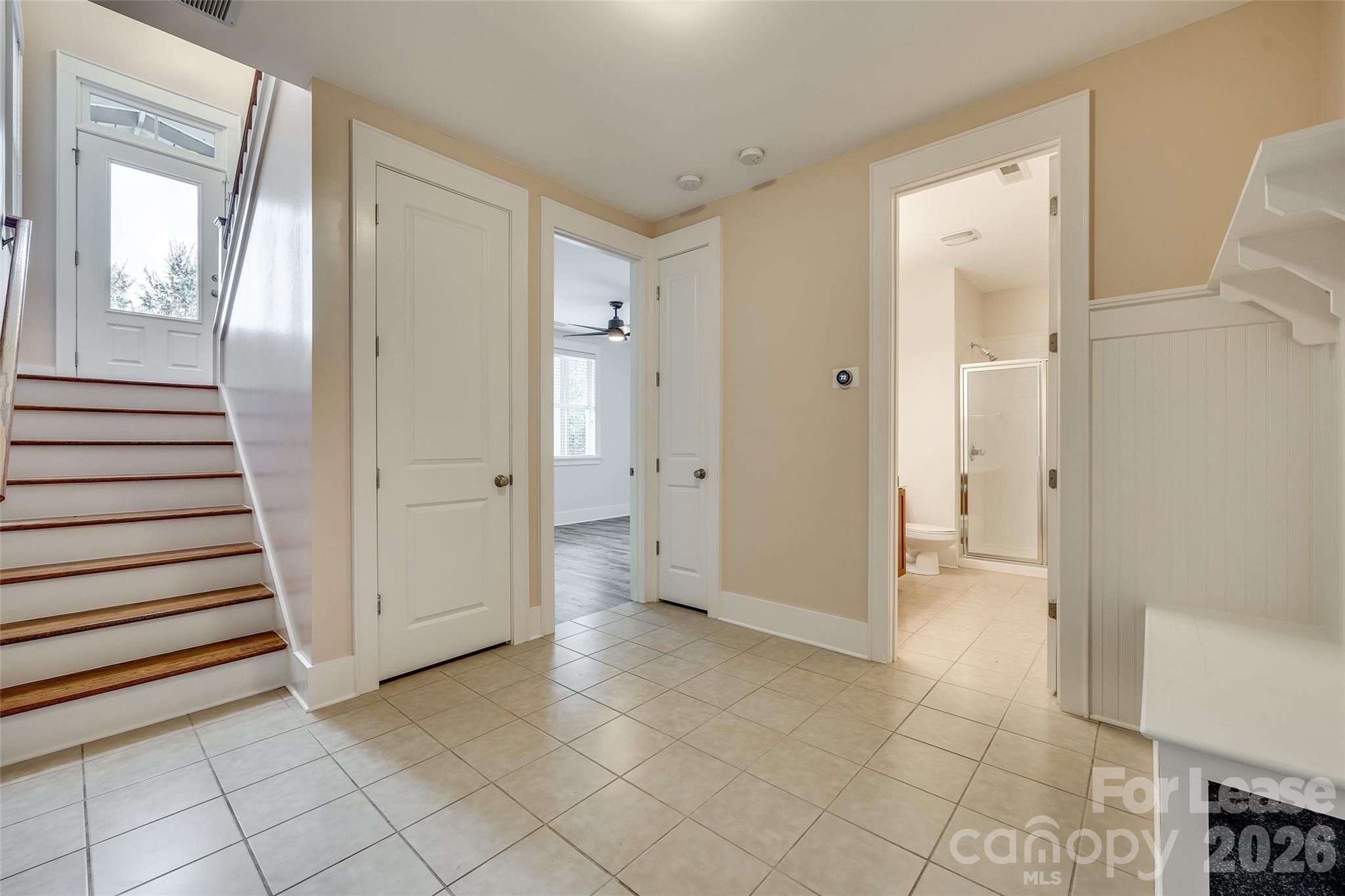 799 Herrons Ferry Road Property Photo 6