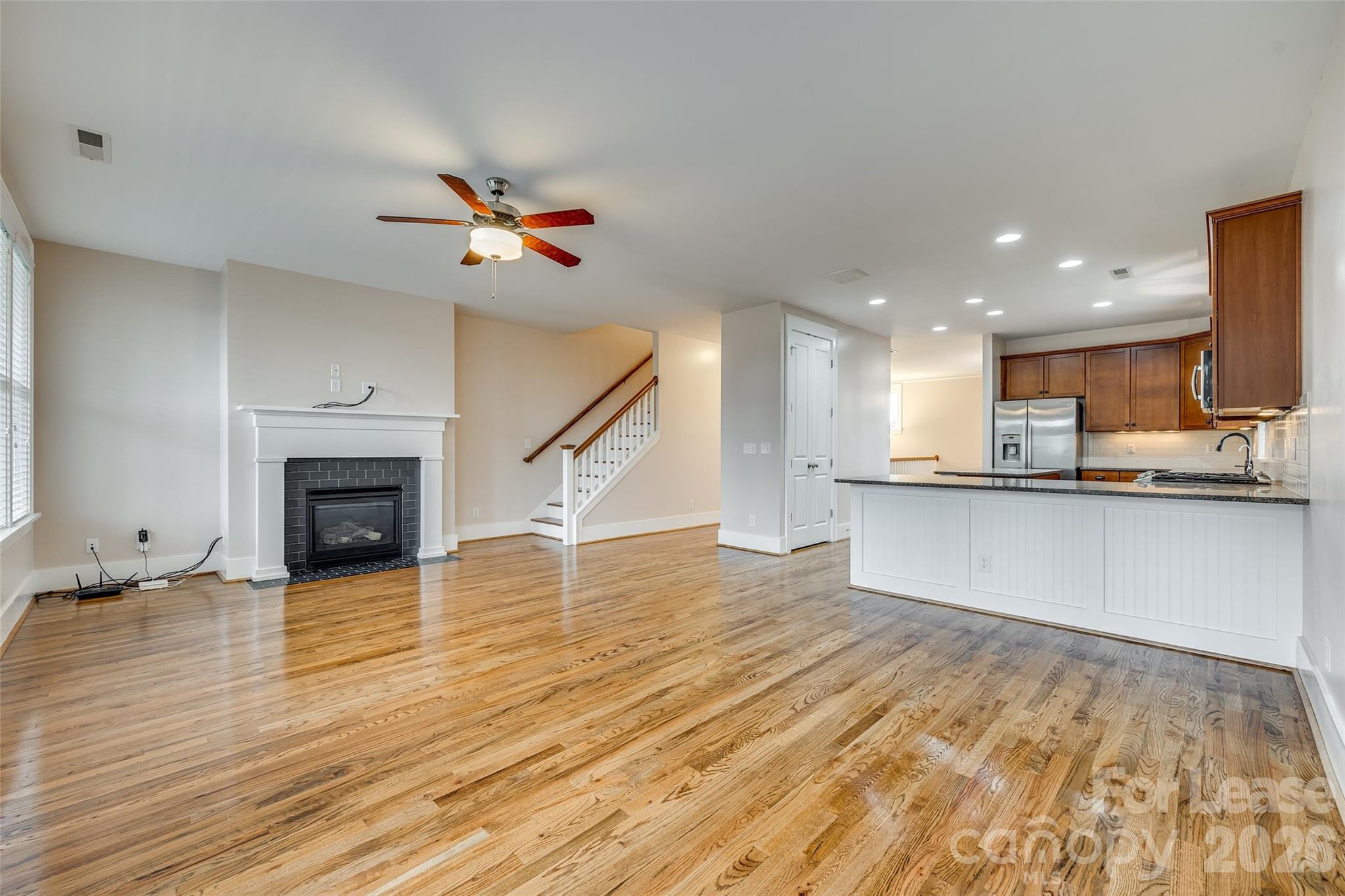 799 Herrons Ferry Road Property Photo 20