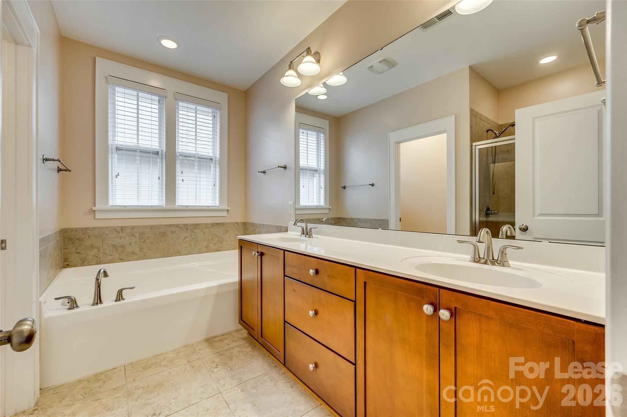 799 Herrons Ferry Road Property Photo 31
