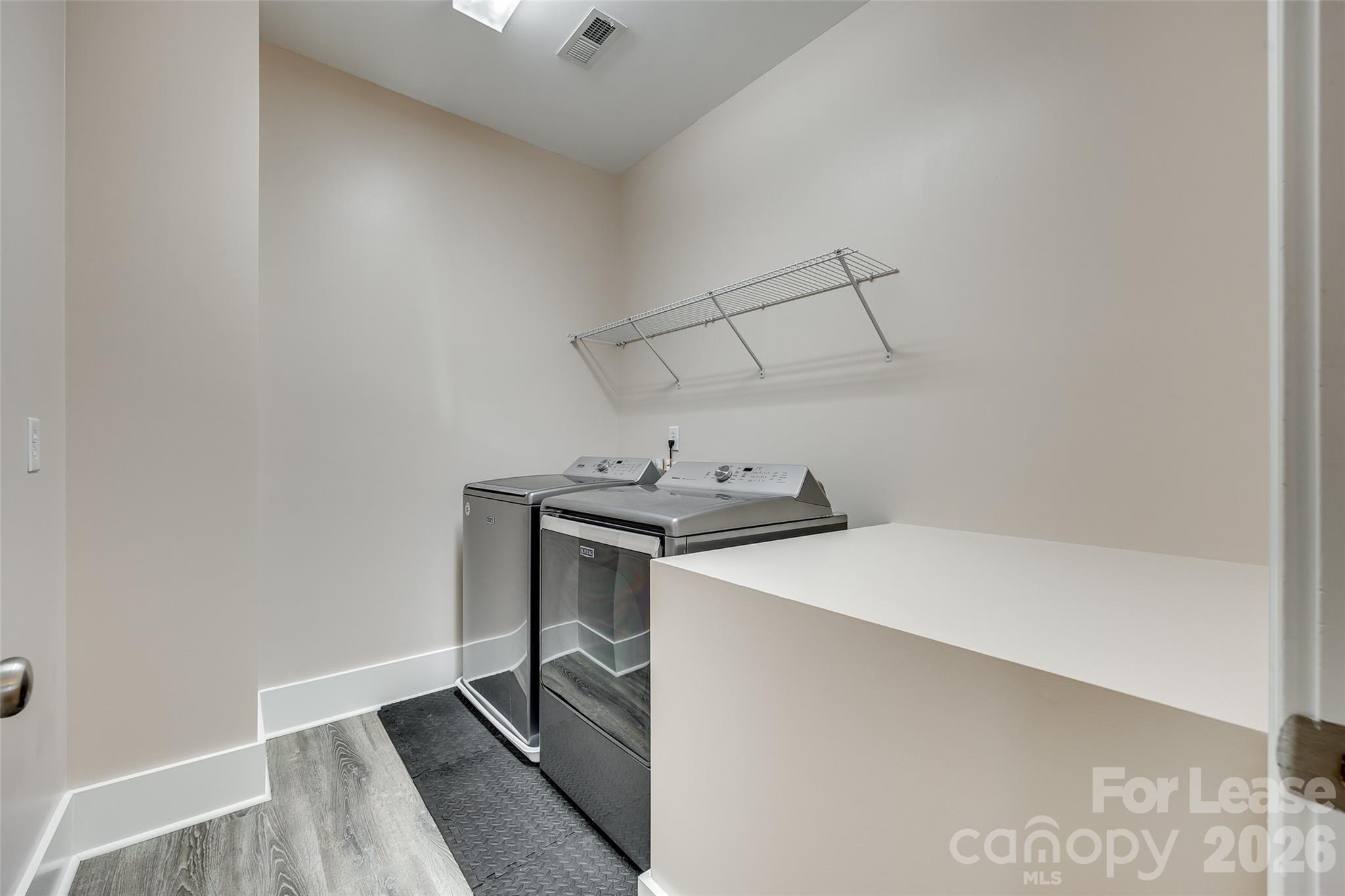 799 Herrons Ferry Road Property Photo 38
