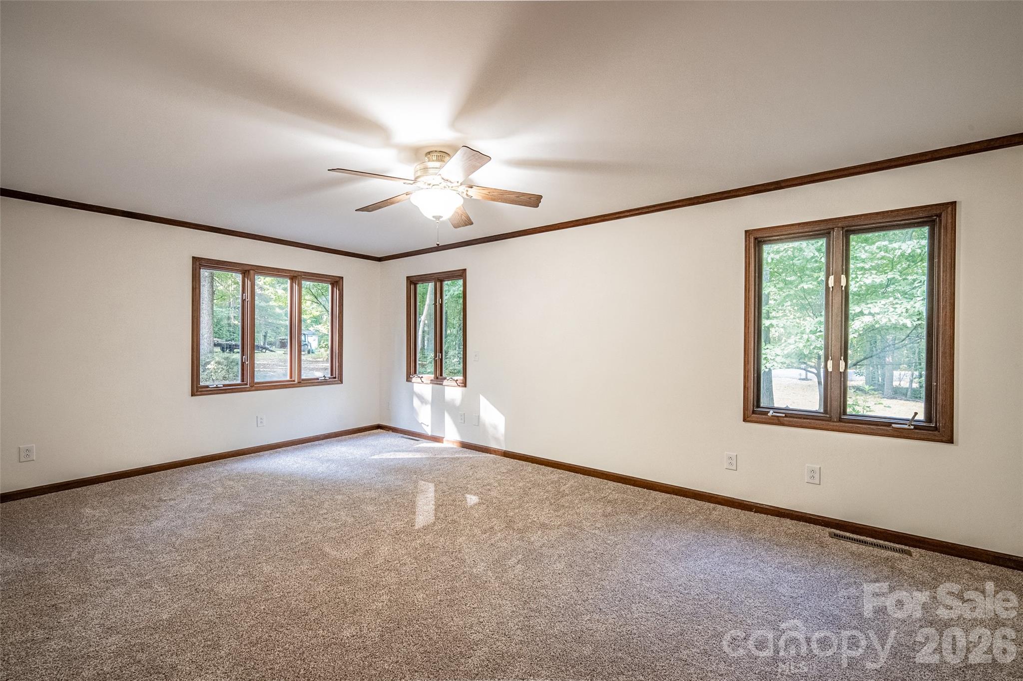 565 Oak Ridge Run Property Photo 20