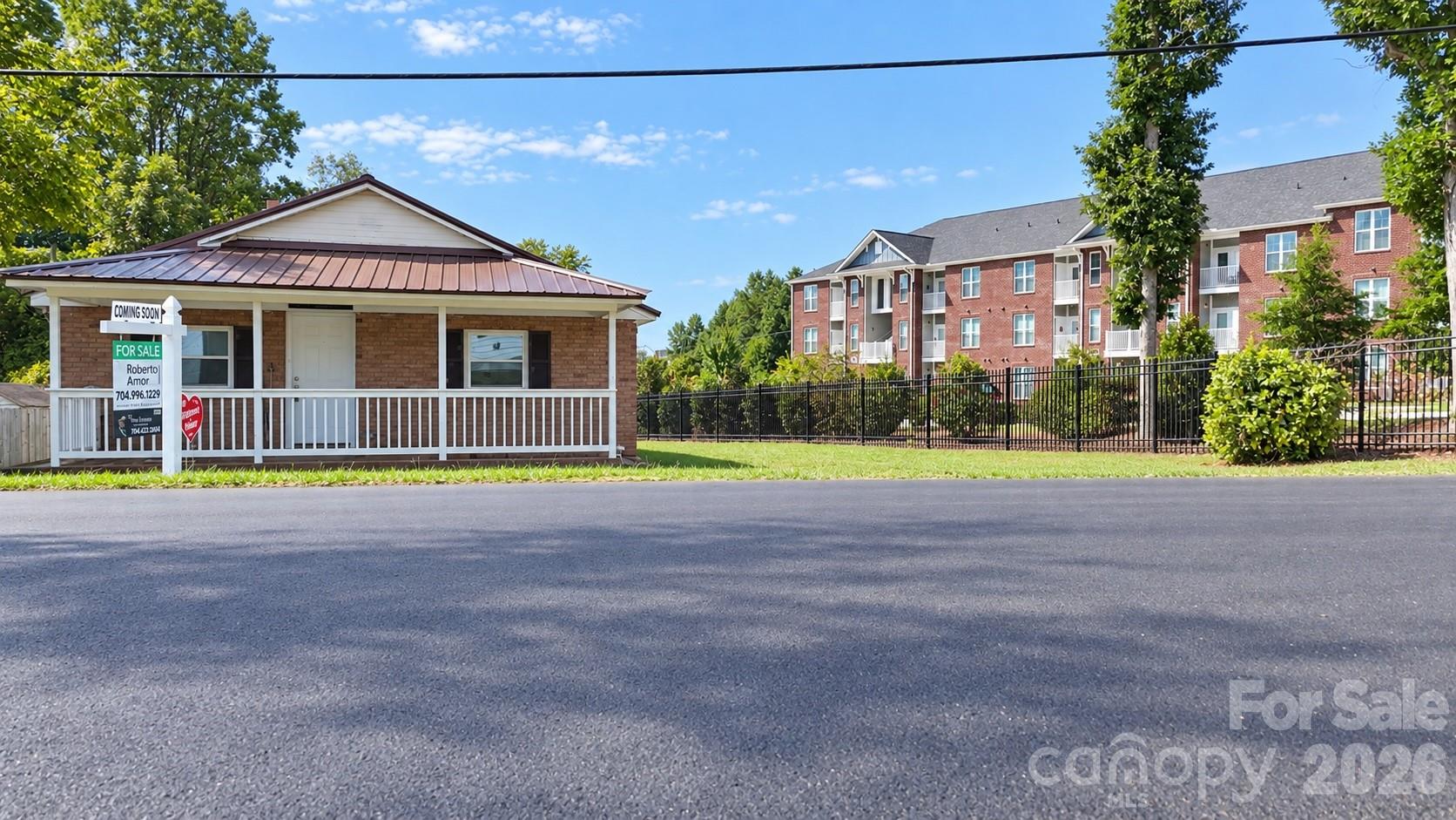 1231 Bradford Heights Road Property Photo 5
