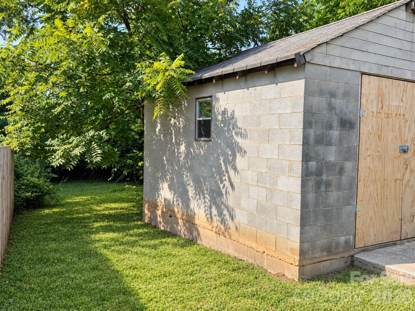 1231 Bradford Heights Road Property Photo 13