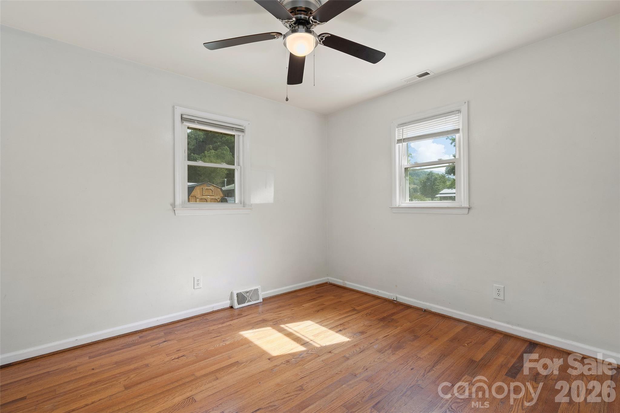 1567 Allens Creek Road Property Photo 11