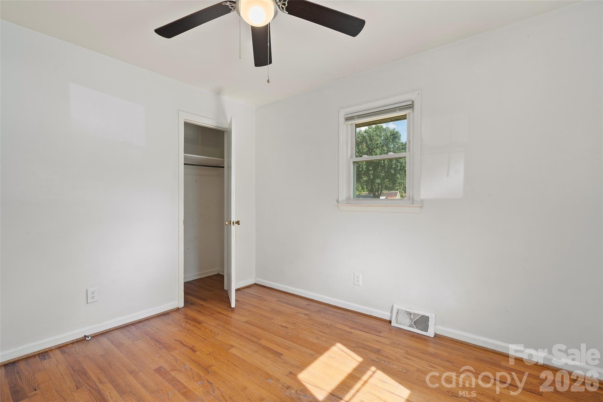 1567 Allens Creek Road Property Photo 12